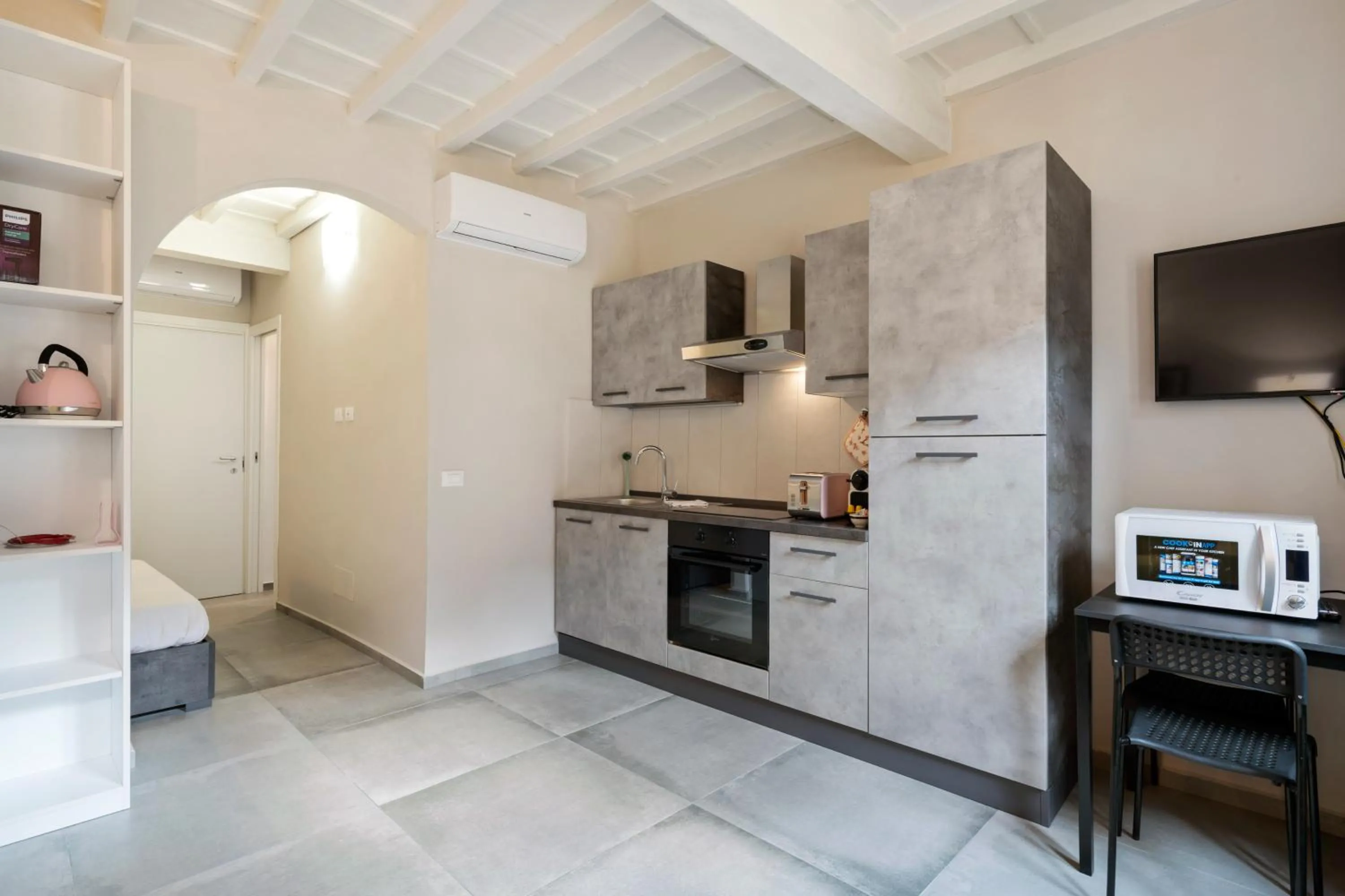 Kitchen or kitchenette in La Loggia della Signoria Charming Loft
