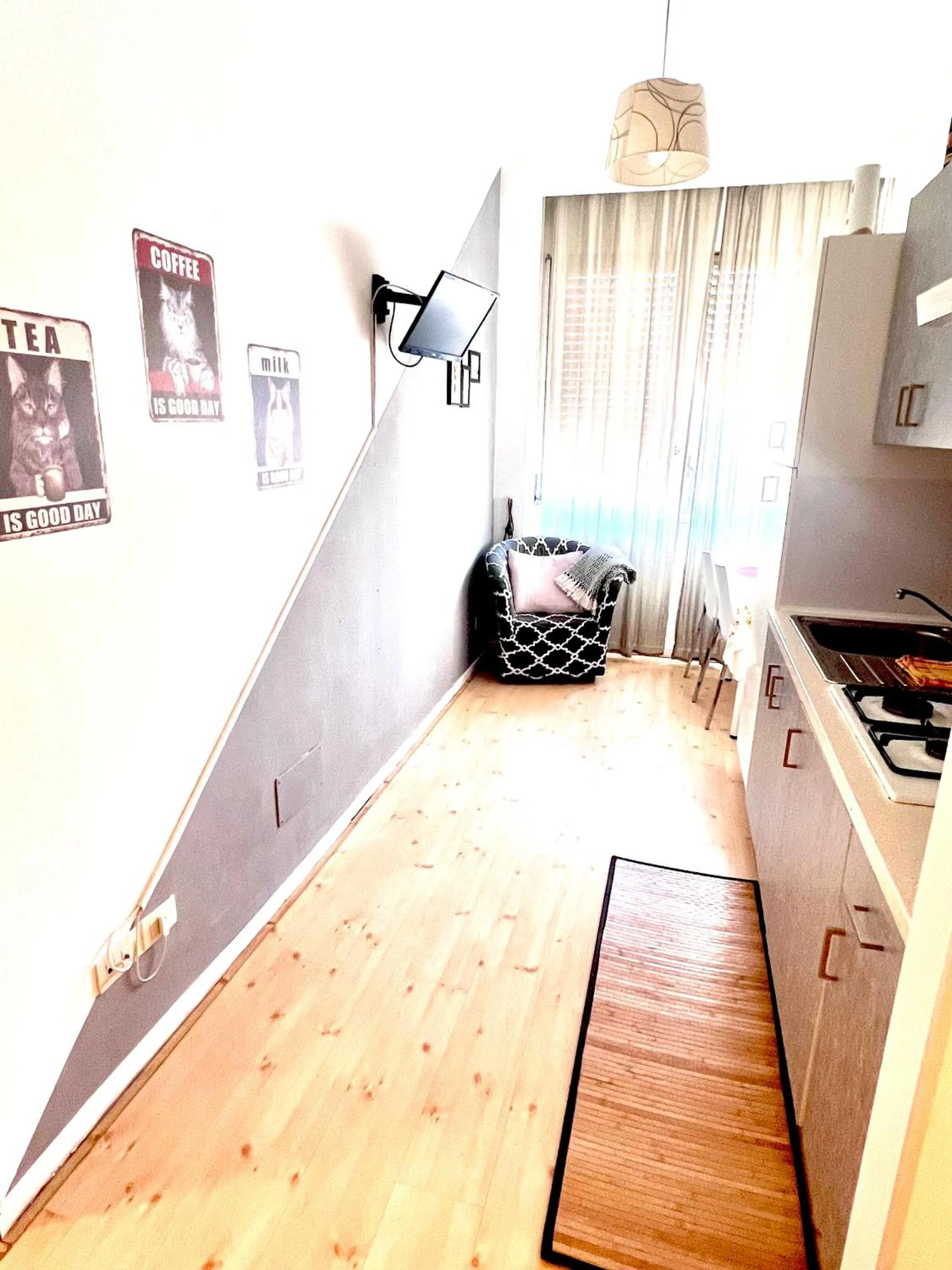Kitchen or kitchenette in Mia House Roma