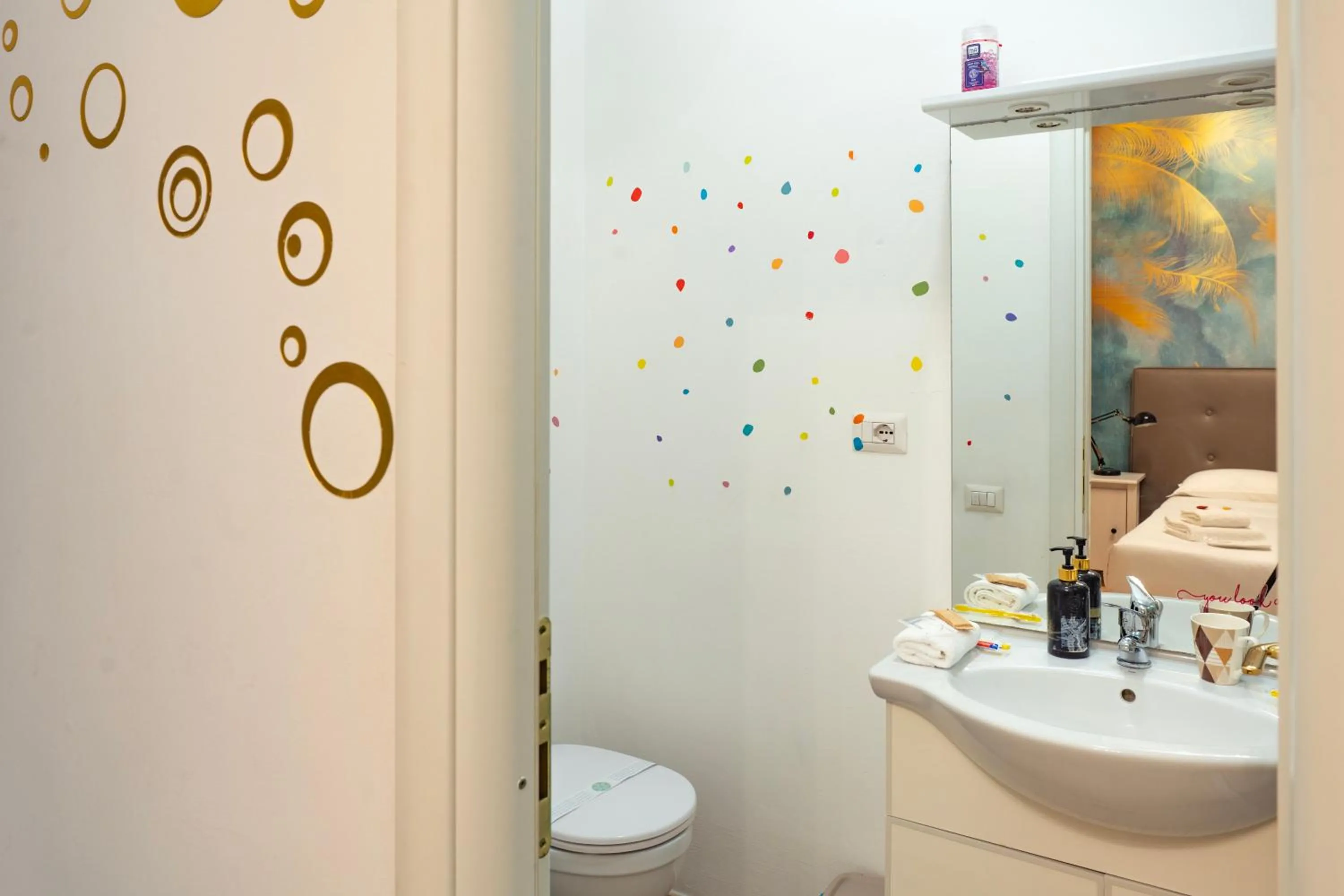 Shower in Mia House Roma