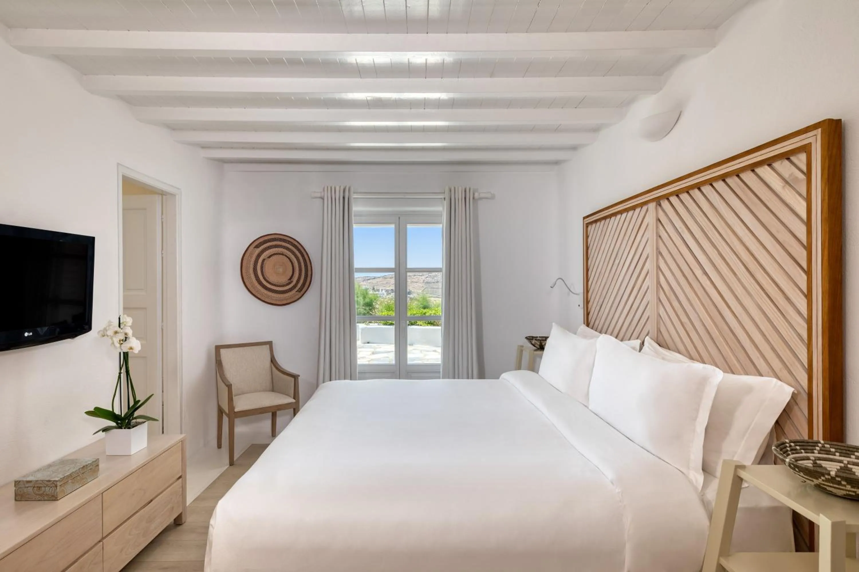 Bedroom, Bed in Santa Marina, A Luxury Collection Resort, Mykonos