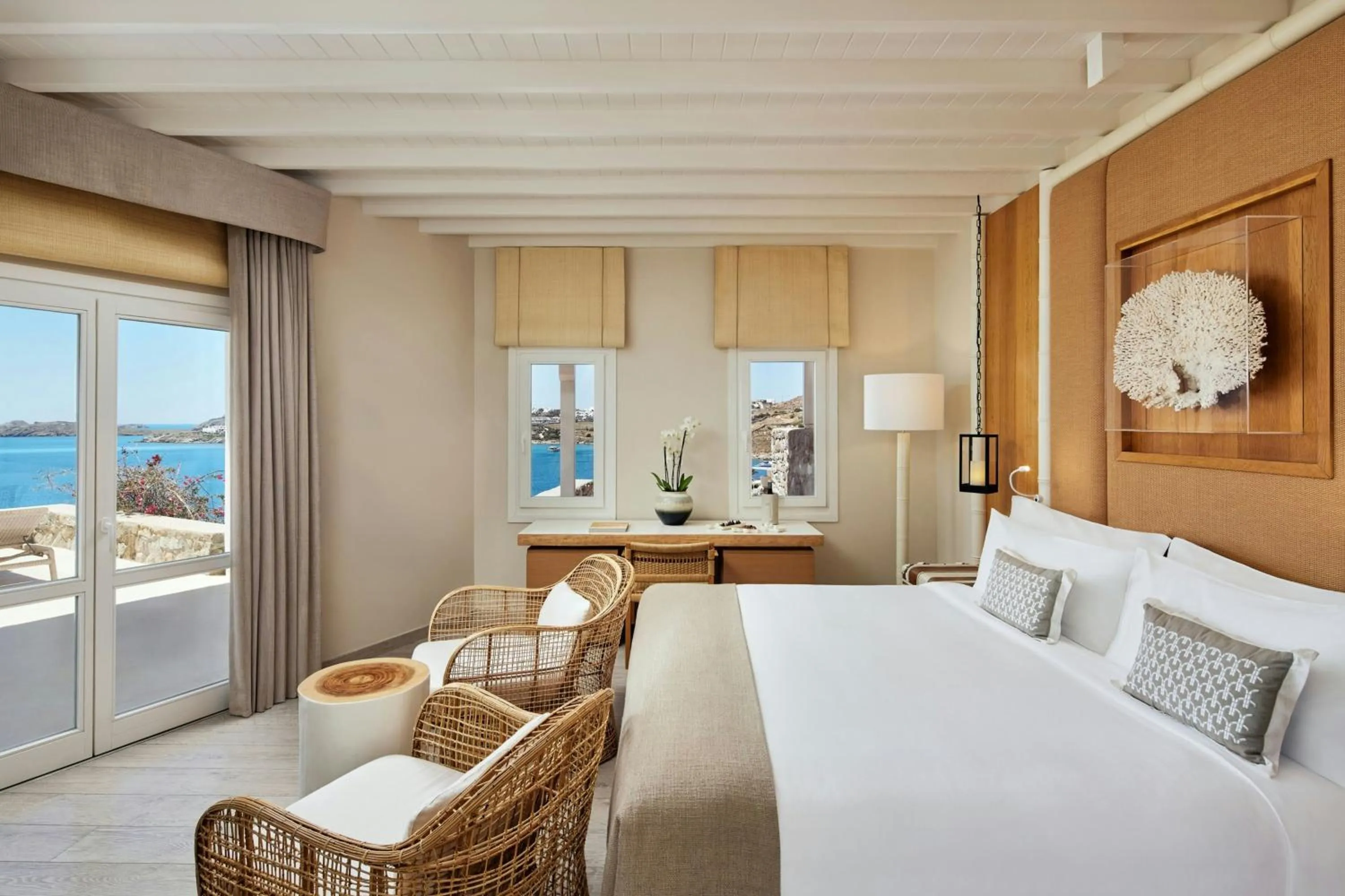 Photo of the whole room, Bed in Santa Marina, A Luxury Collection Resort, Mykonos