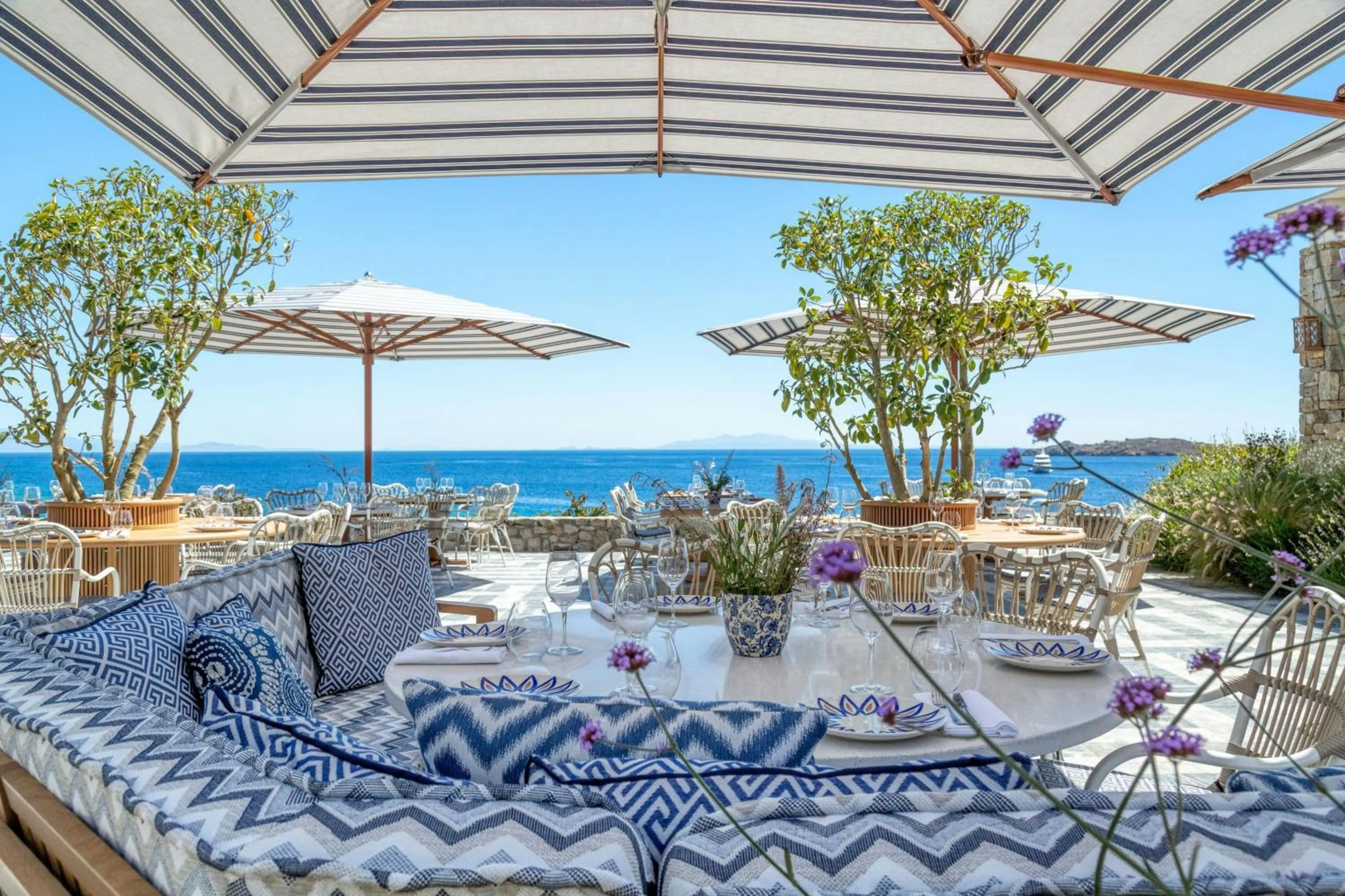 Restaurant/places to eat in Santa Marina, A Luxury Collection Resort, Mykonos