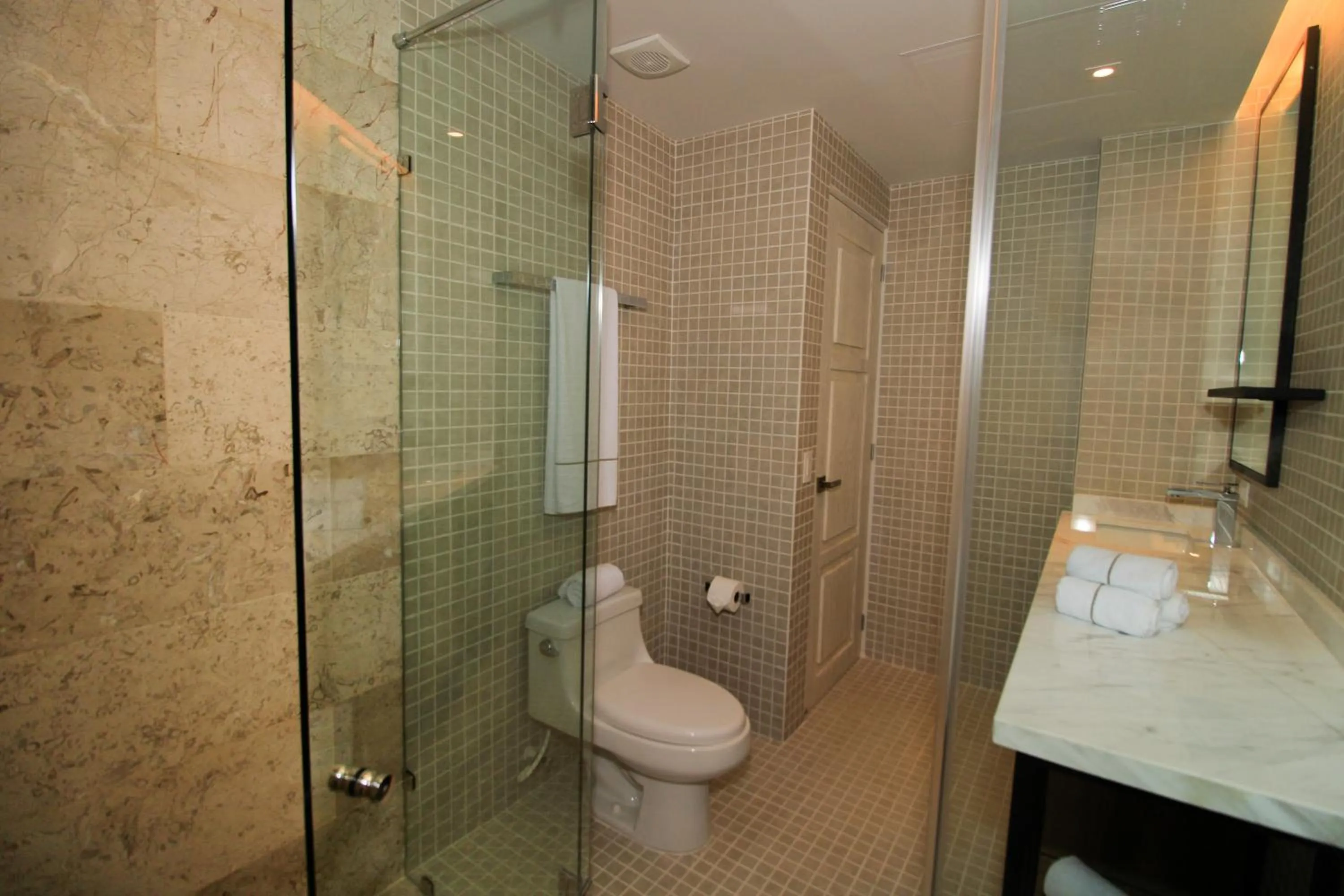 Bathroom in Singular Dream Vacation Rentals