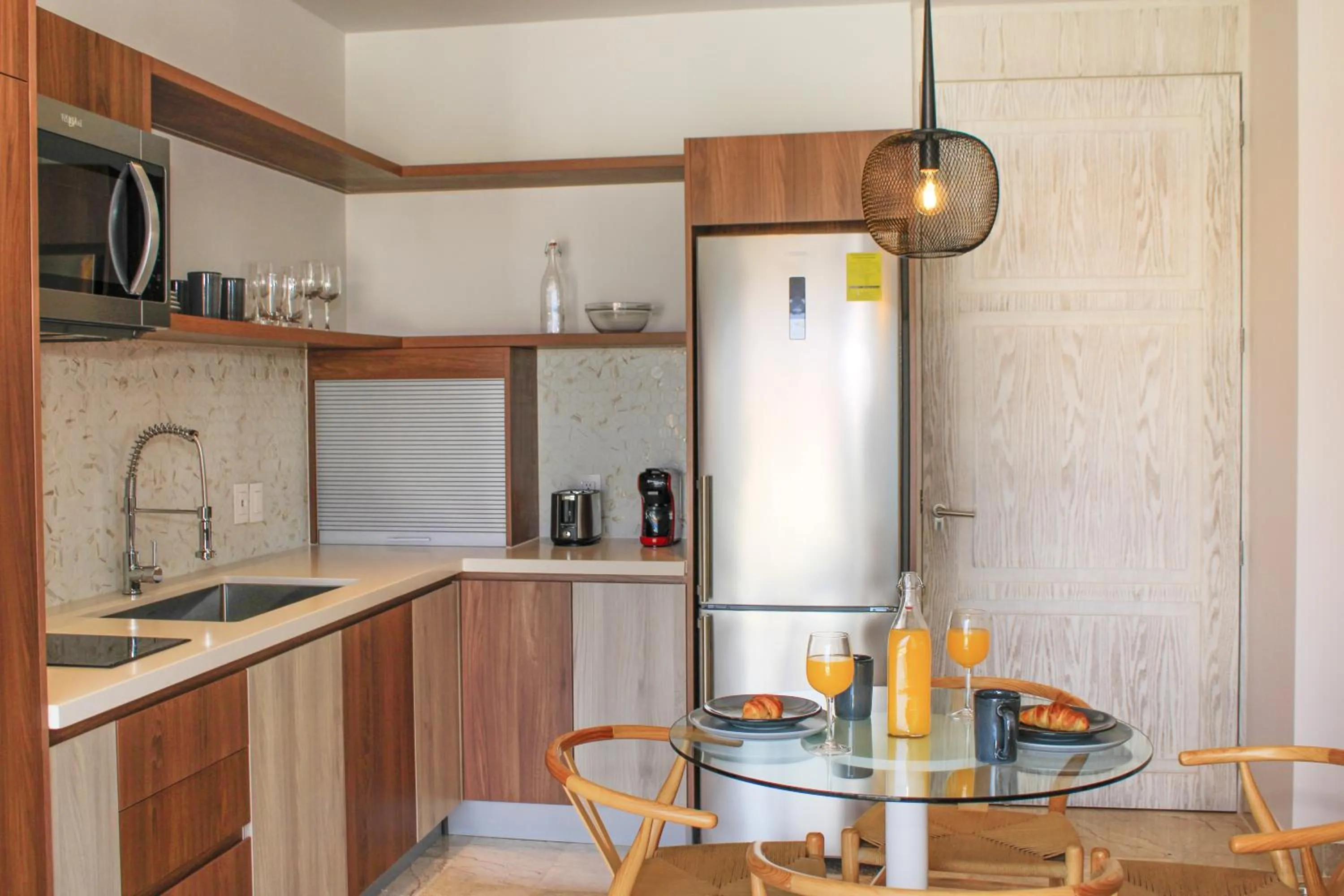 Kitchen or kitchenette in Singular Dream Vacation Rentals