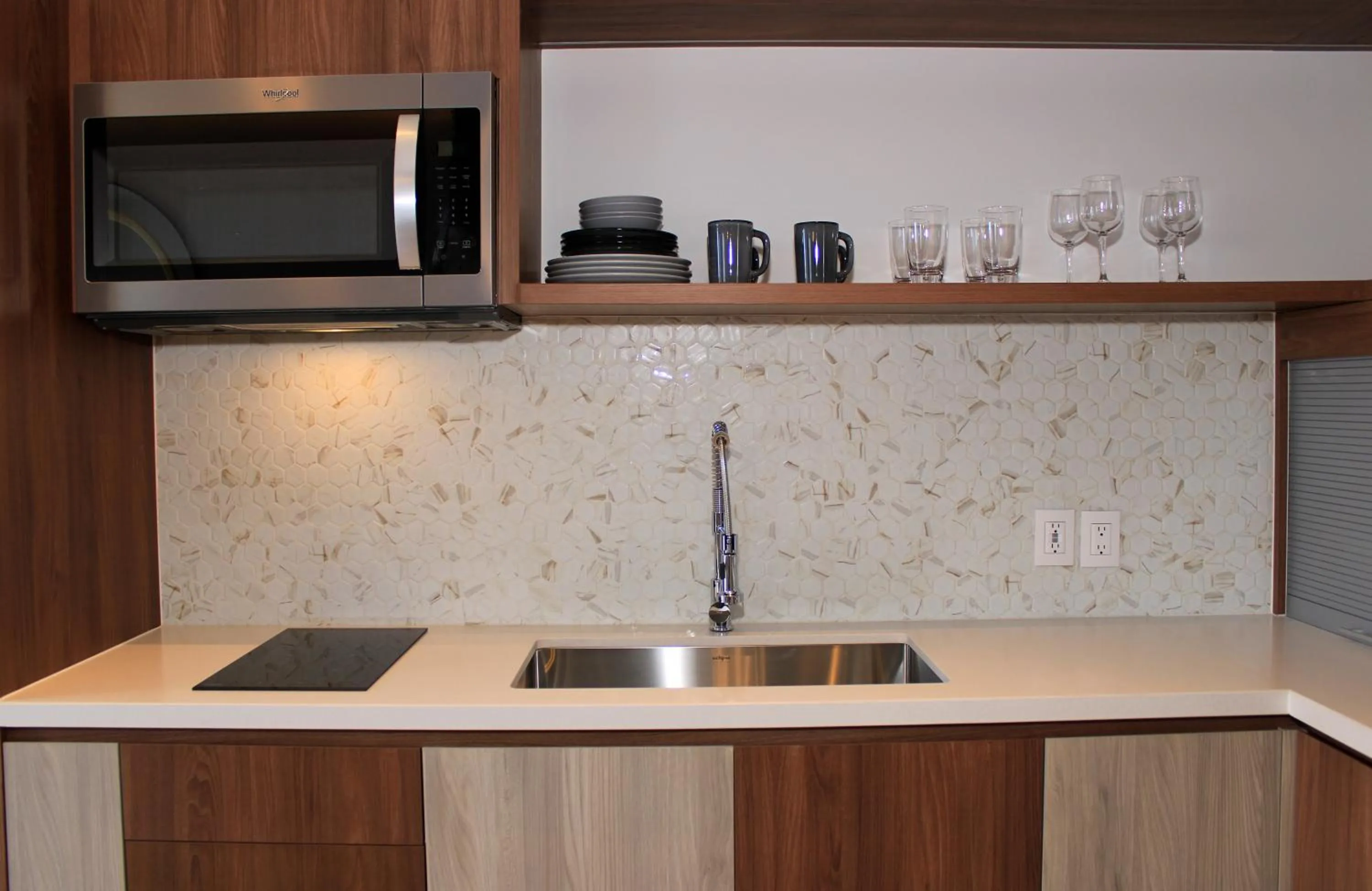 Kitchen or kitchenette in Singular Dream Vacation Rentals