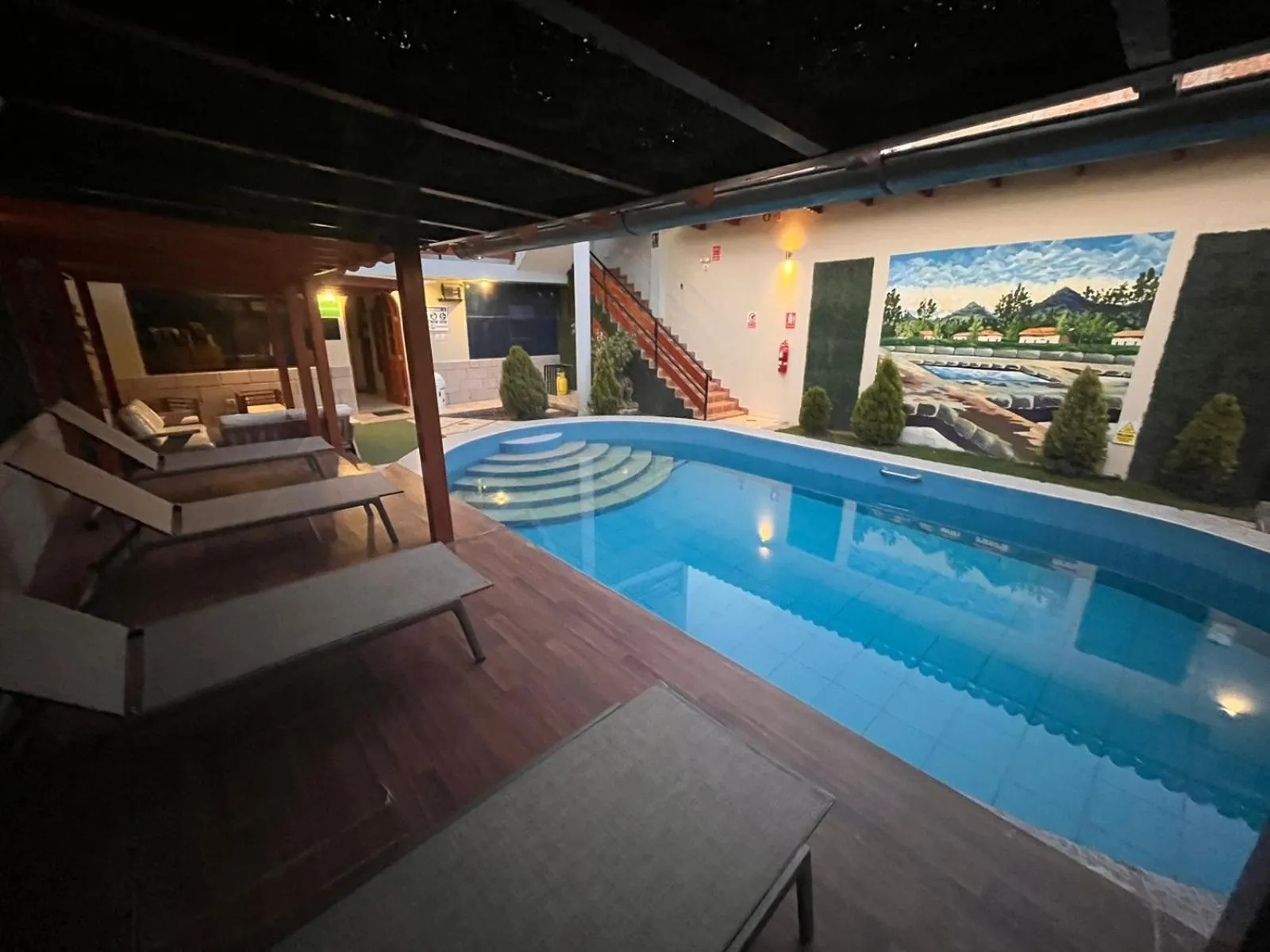 Seating area in Hotel Baños del Inca