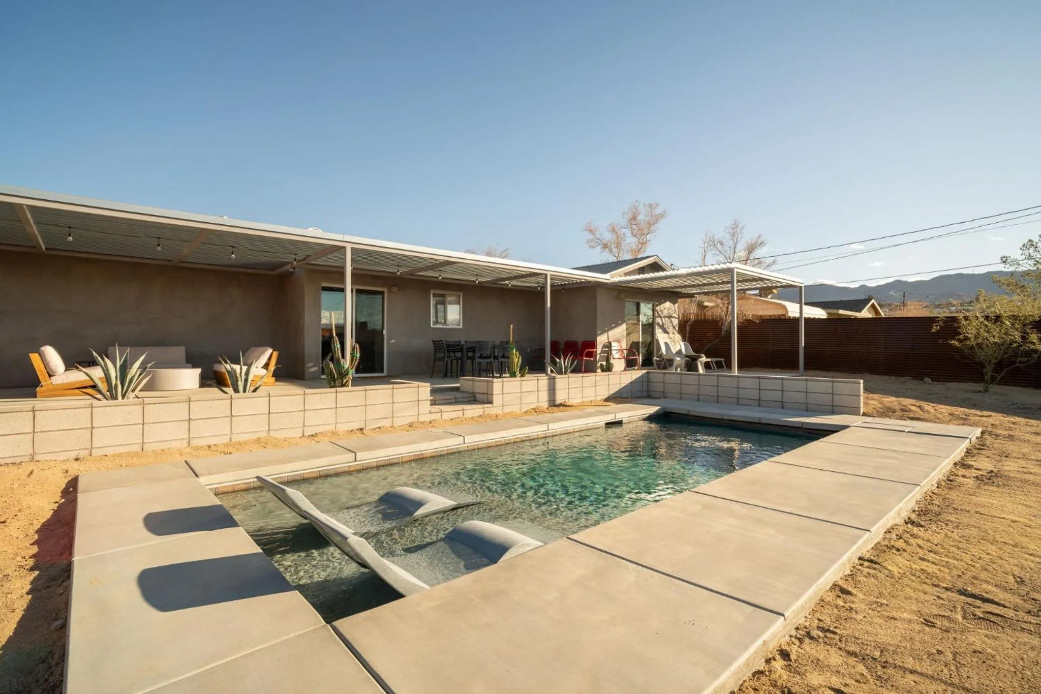 Hidden Valley Cottage - Modern Home in JT Hot Tub