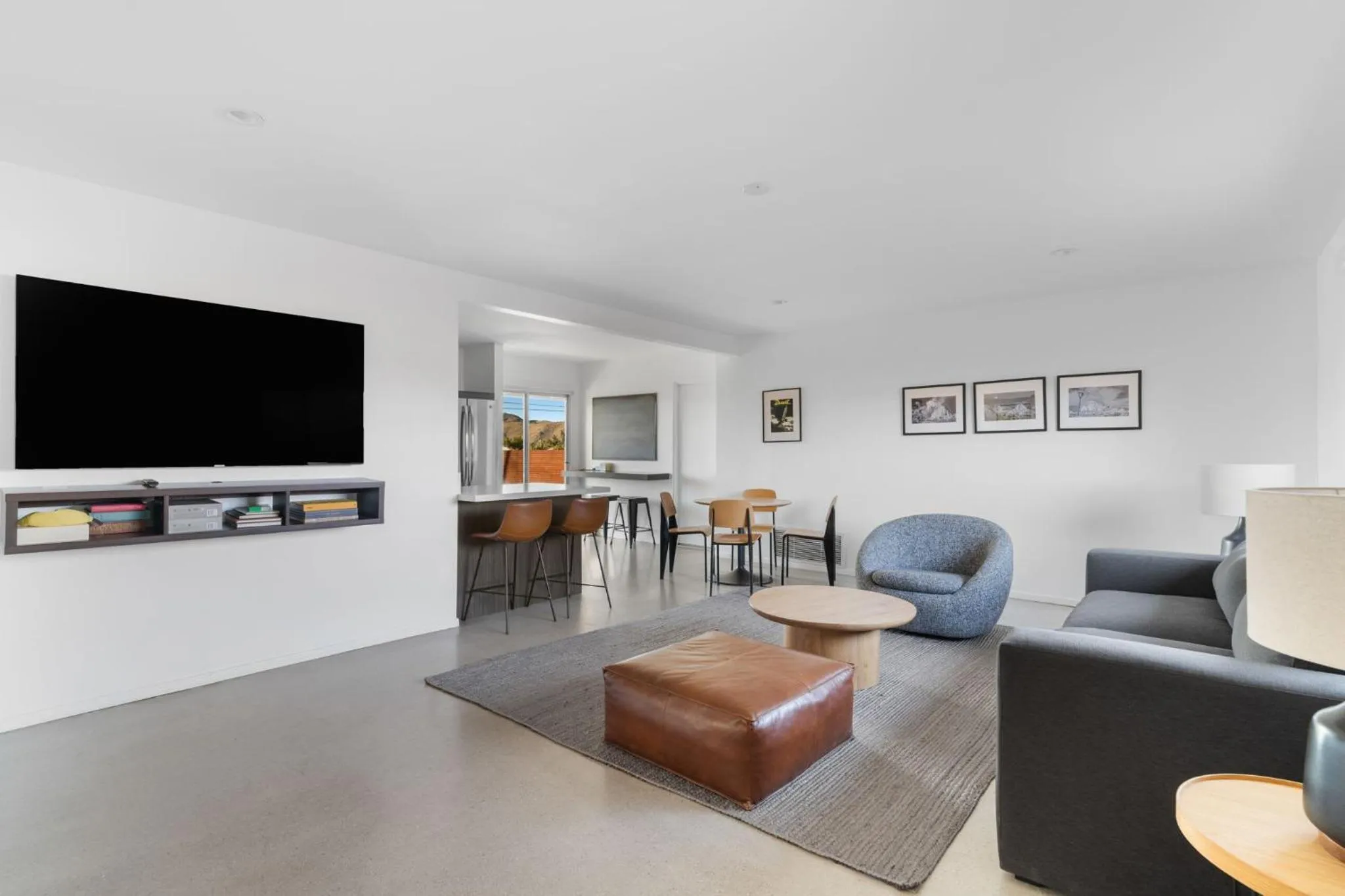 Hidden Valley Cottage - Modern Home in JT Hot Tub