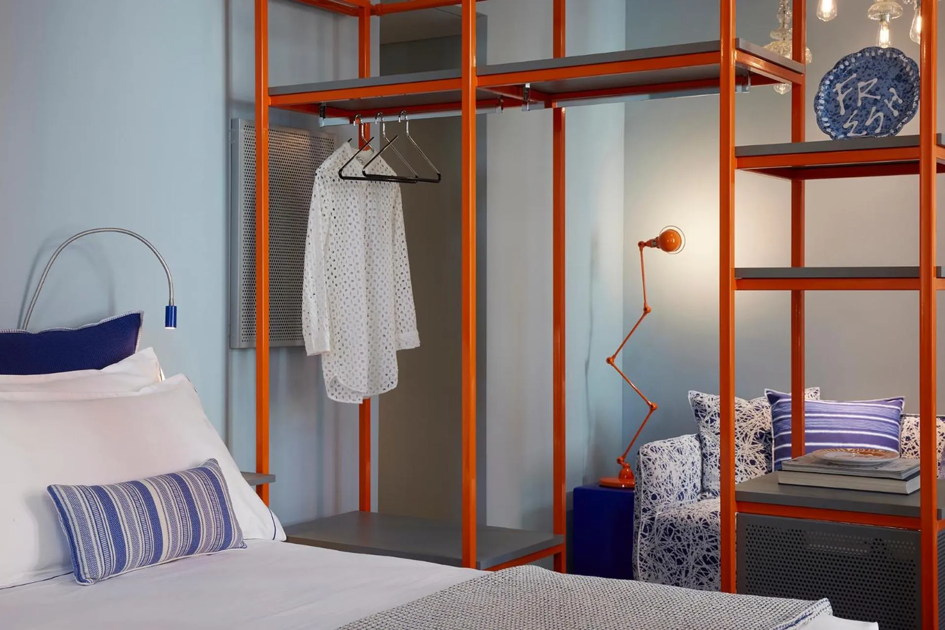 wardrobe, Bed in Fresh Hotel, a member of Design Hotels