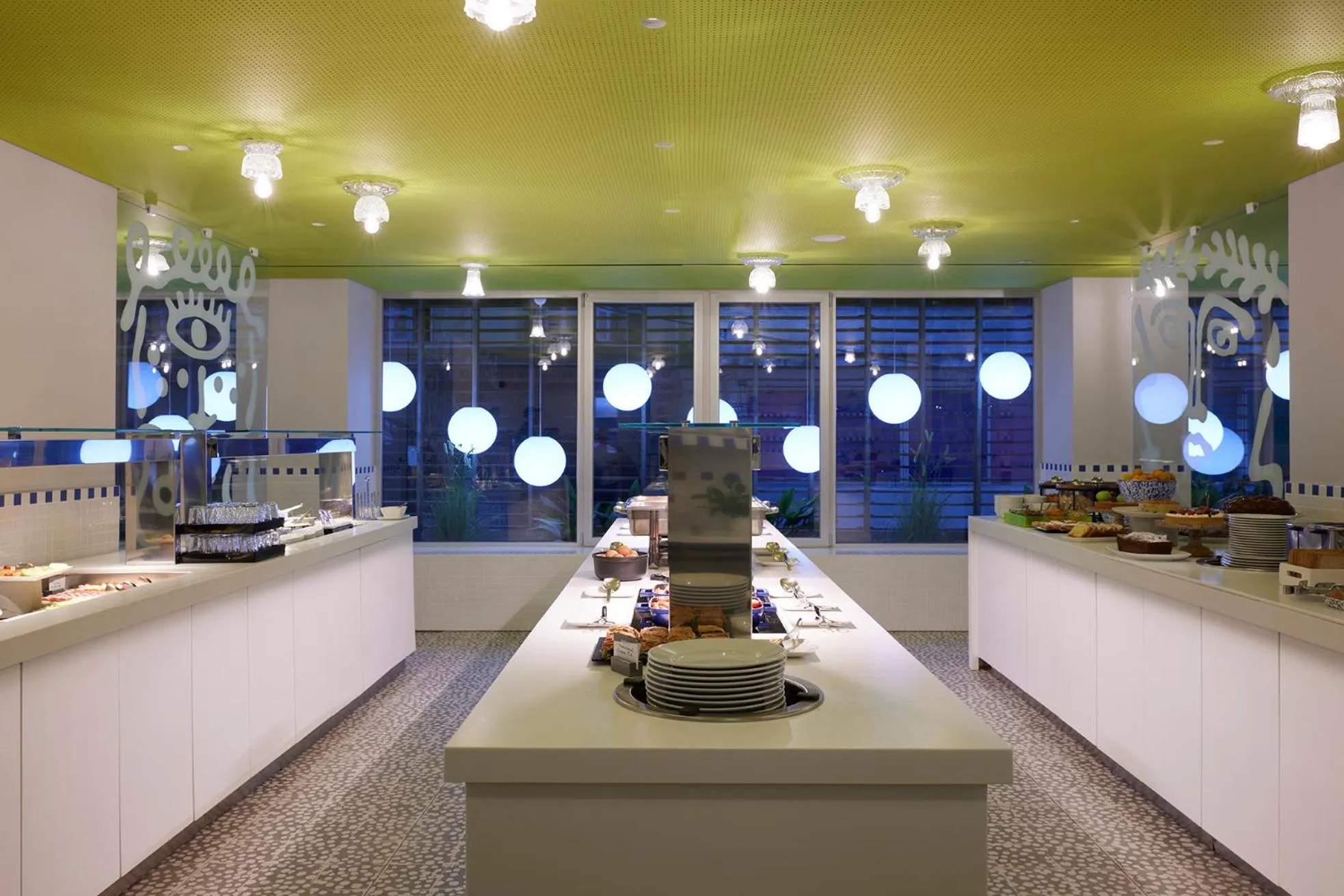 Buffet breakfast in Fresh Hotel, a member of Design Hotels