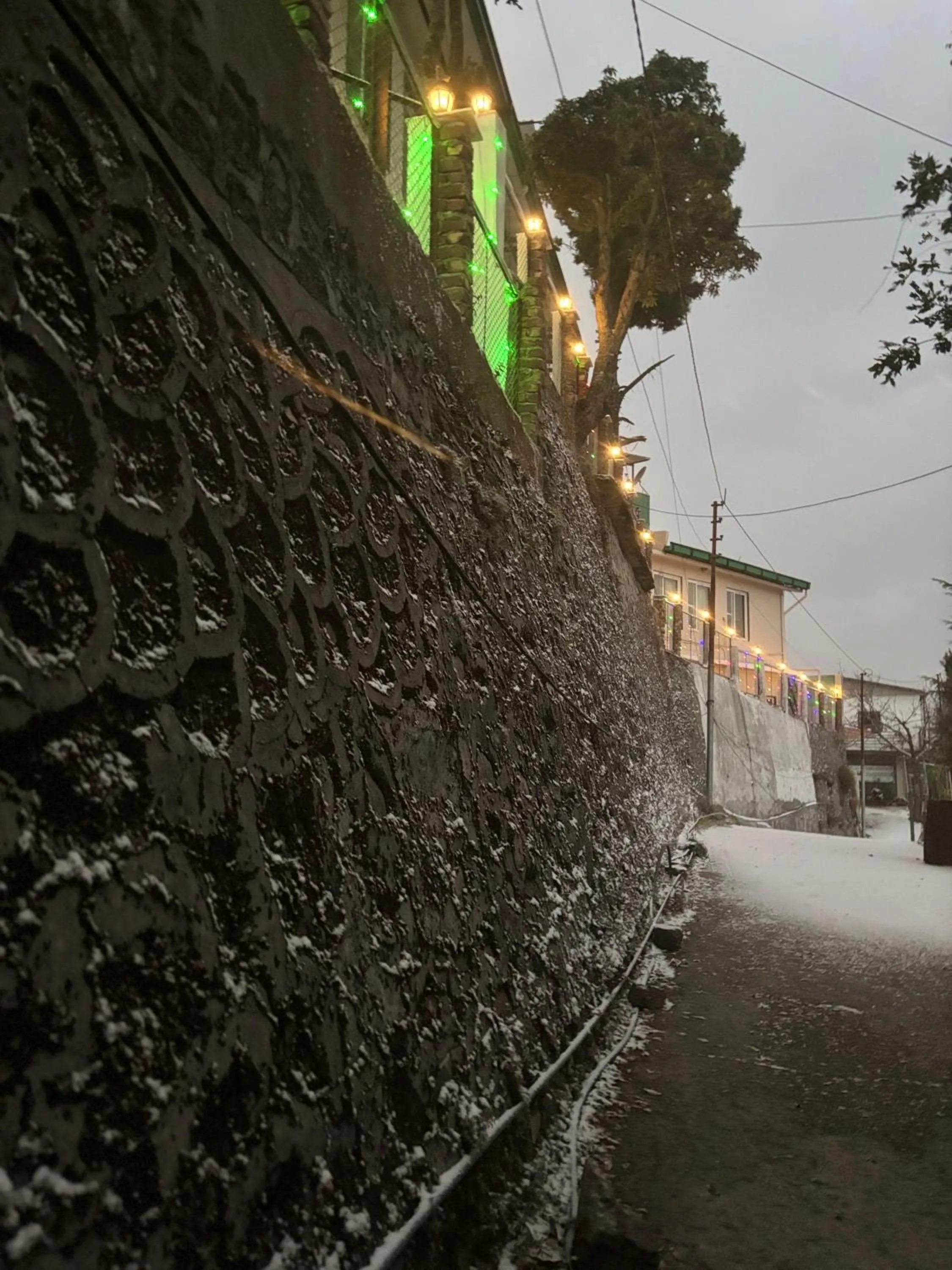 Property building in PinnacleHouse kanatal Uttarakhand