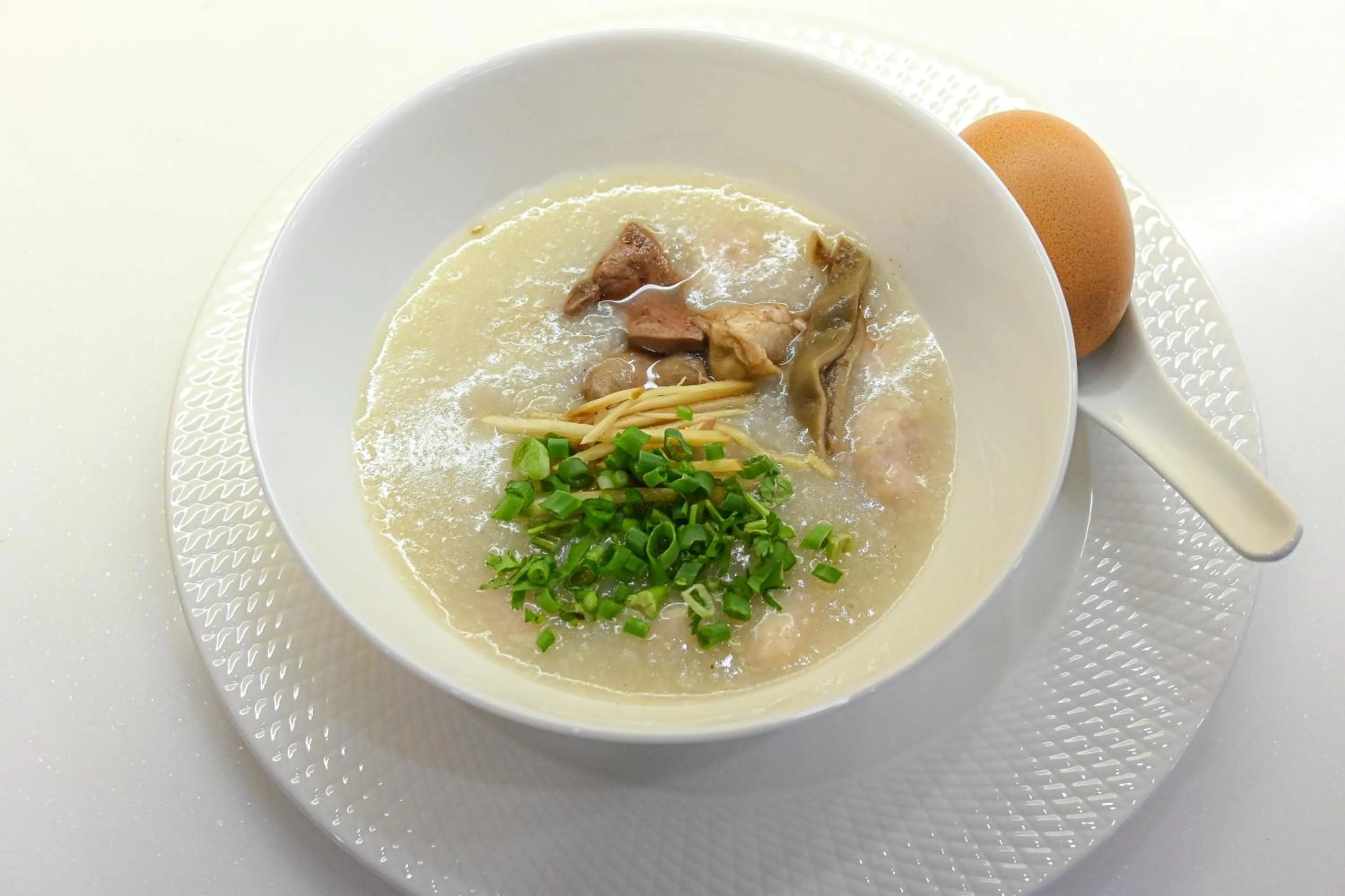 Food and drinks in Suanphung Bonsai Village