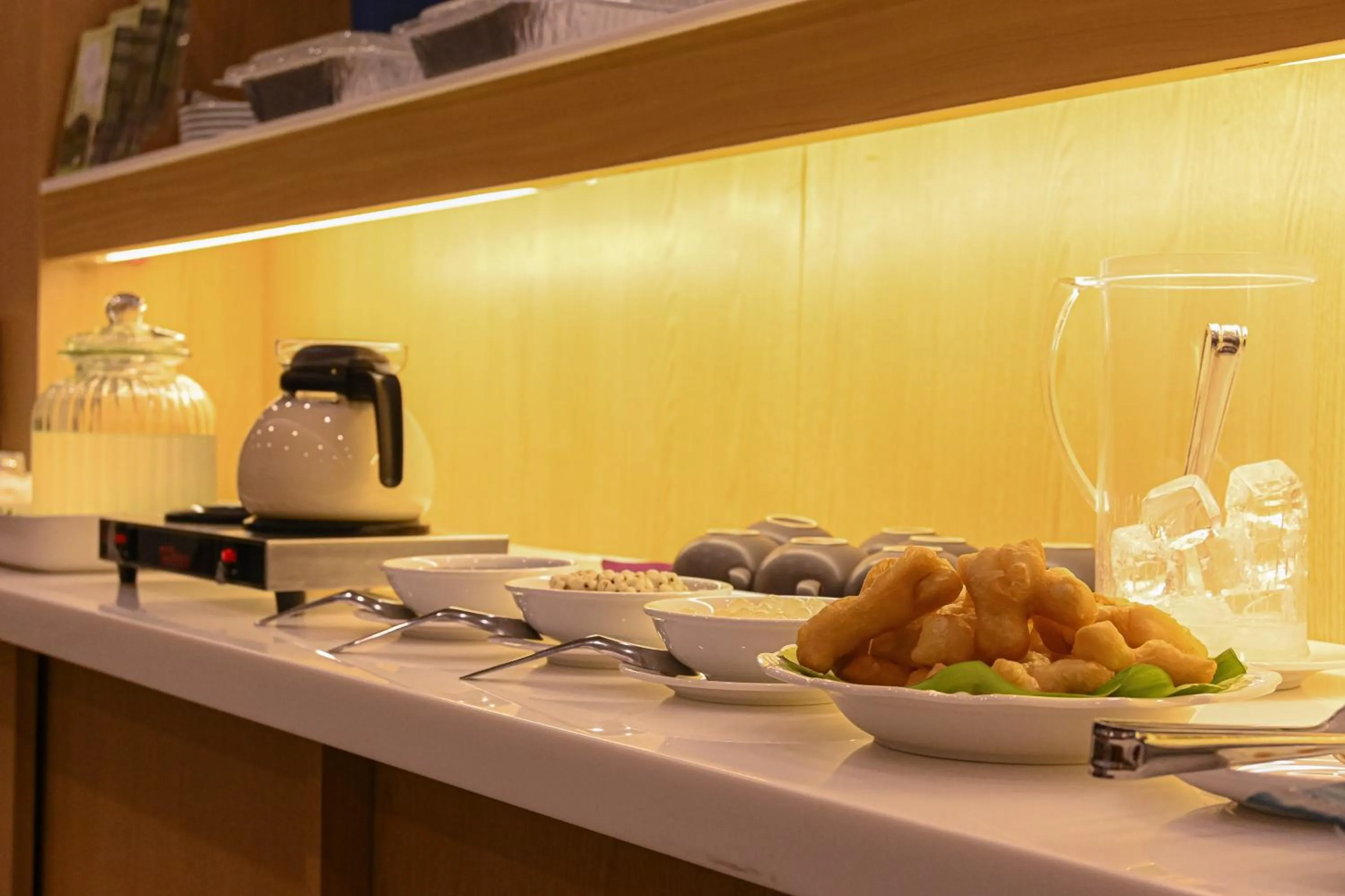 Restaurant/places to eat in Suanphung Bonsai Village