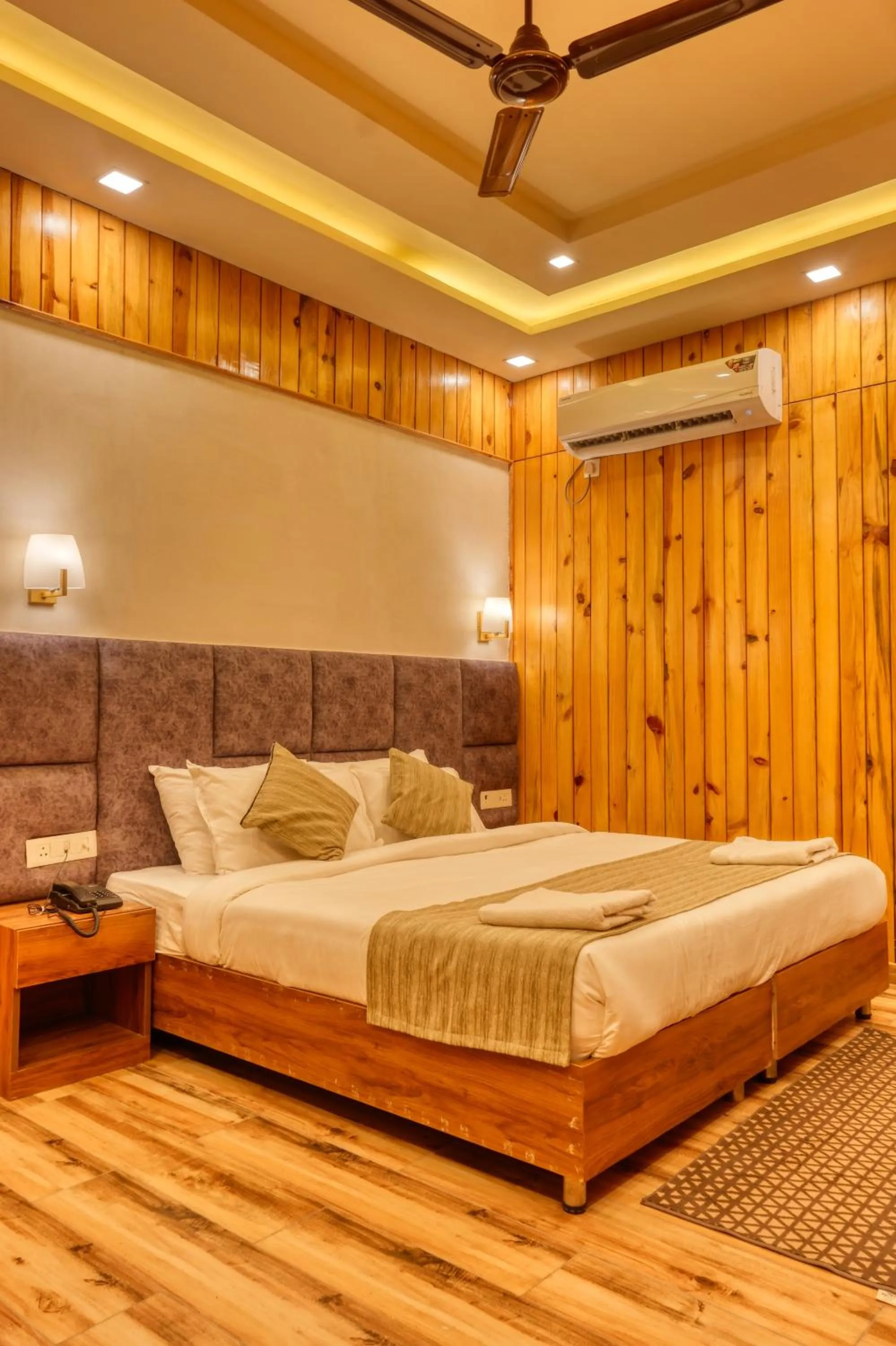 Bed in Qcent Woods Resort & Spa, Rishikesh