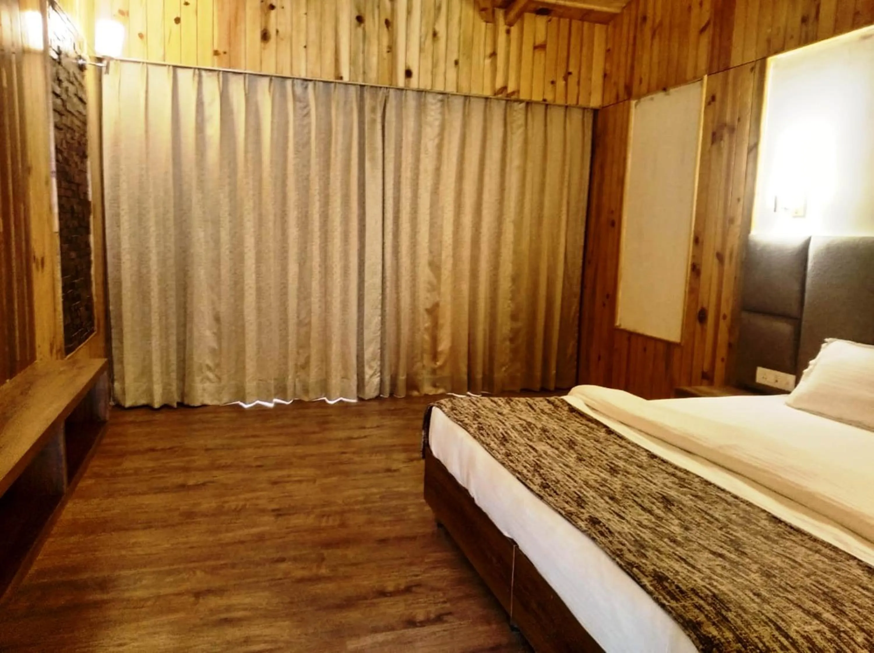 Bed in Qcent Woods Resort & Spa, Rishikesh
