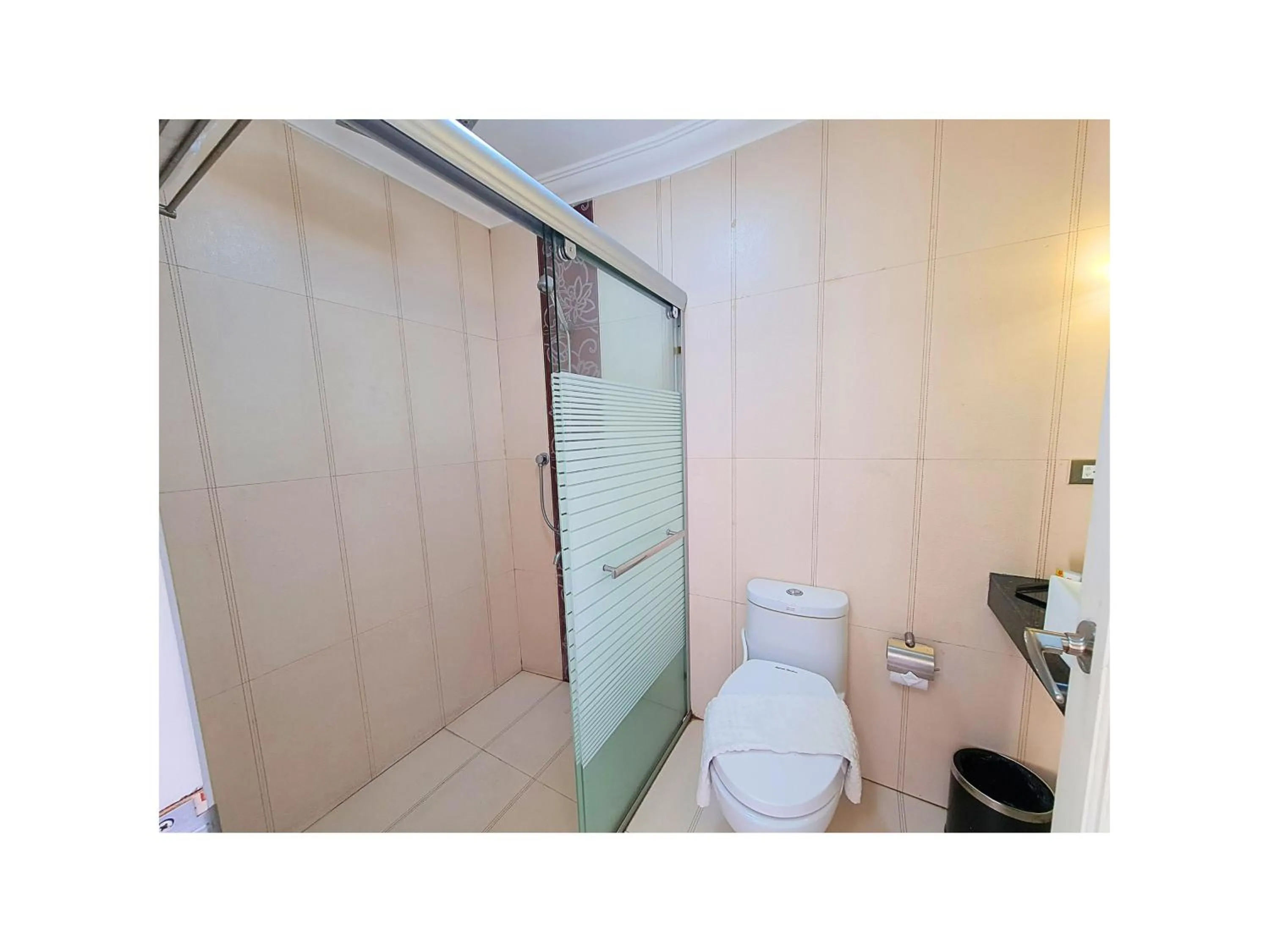 Bathroom in Fiesta Garden Hotel