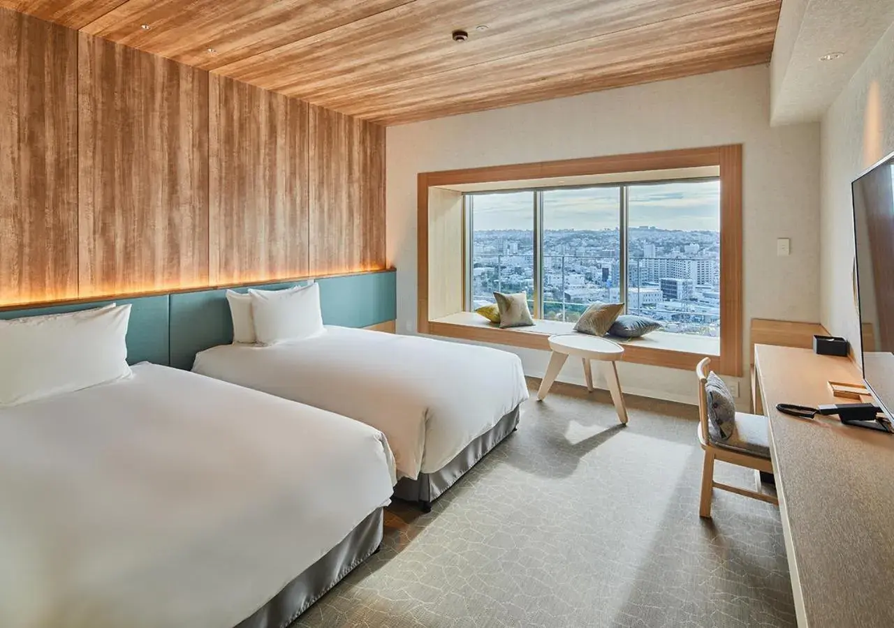 Deluxe with window seat in HOTEL AlaCOOJU OKINAWA Deluxe with window seat in HOTEL AlaCOOJU OKINAWA