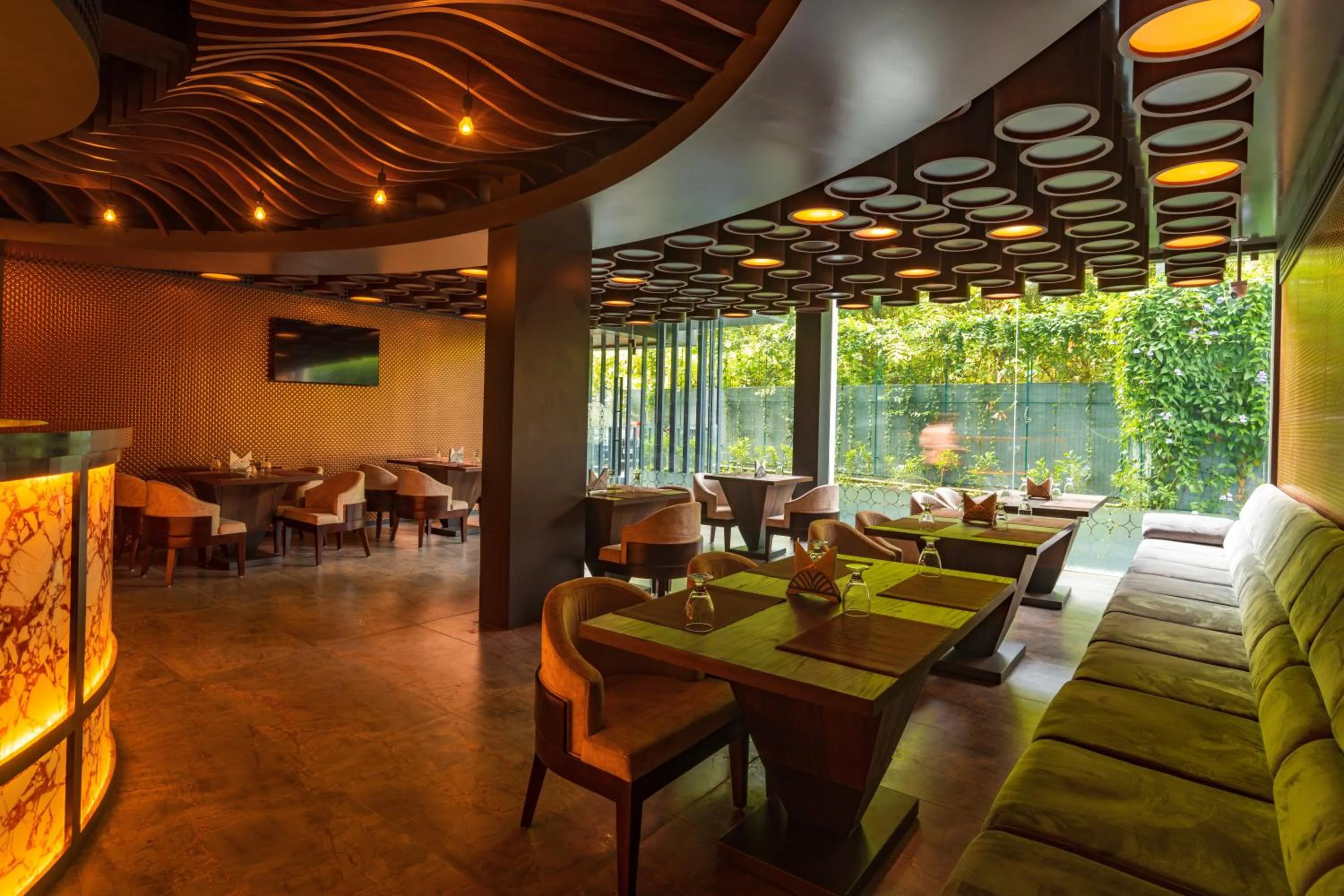 Restaurant/places to eat in Classic Regency