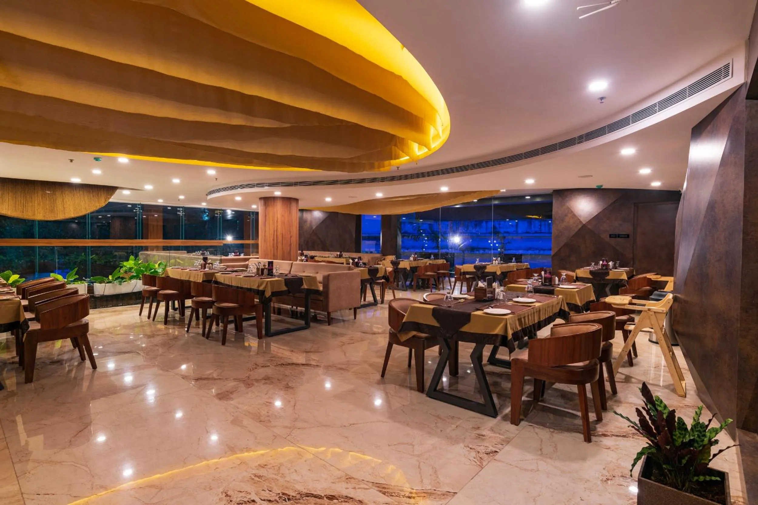 Restaurant/places to eat in Classic Regency