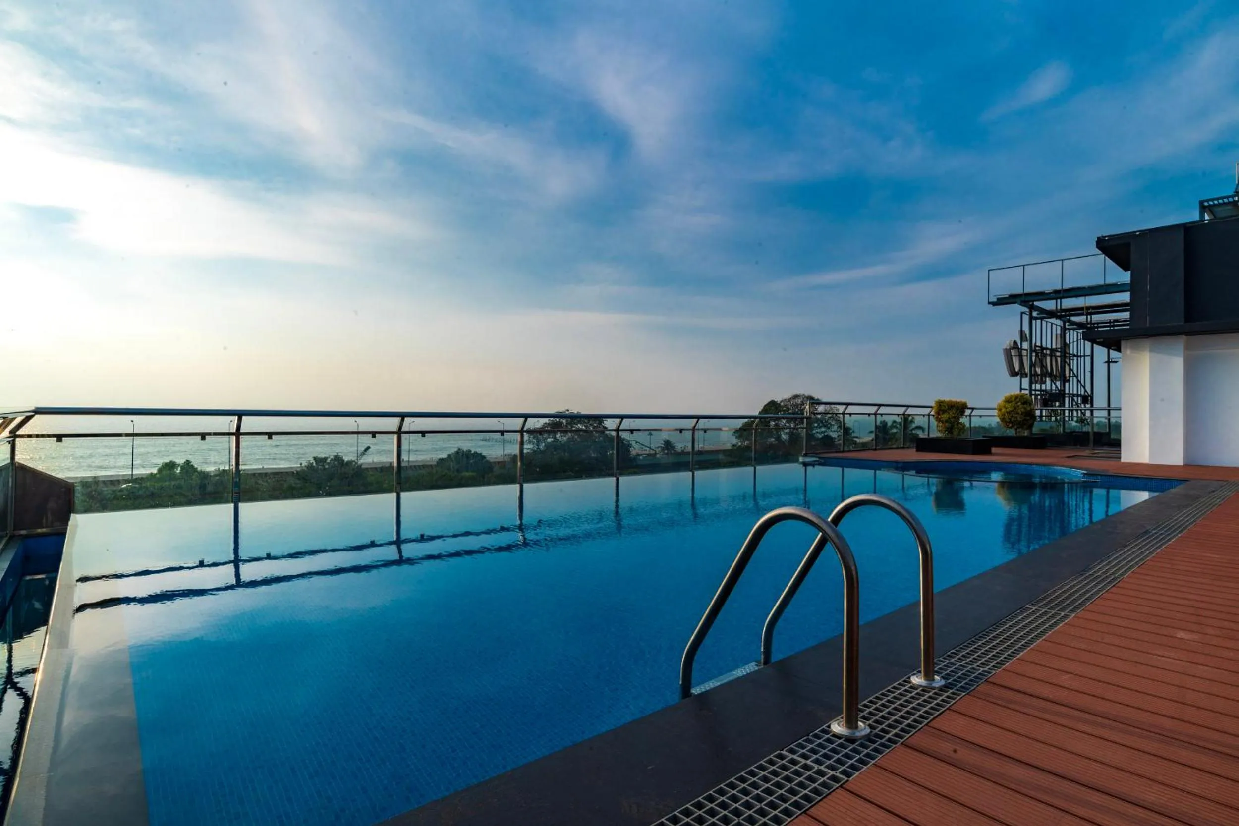 Beach in Classic Regency