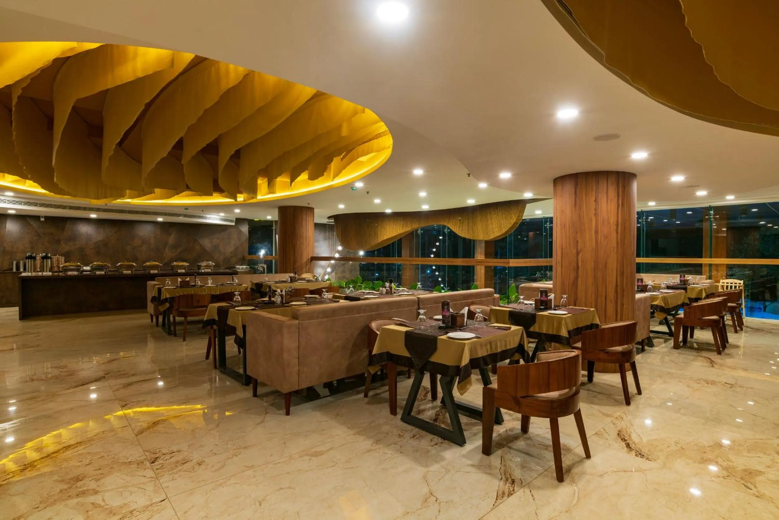 Restaurant/places to eat in Classic Regency