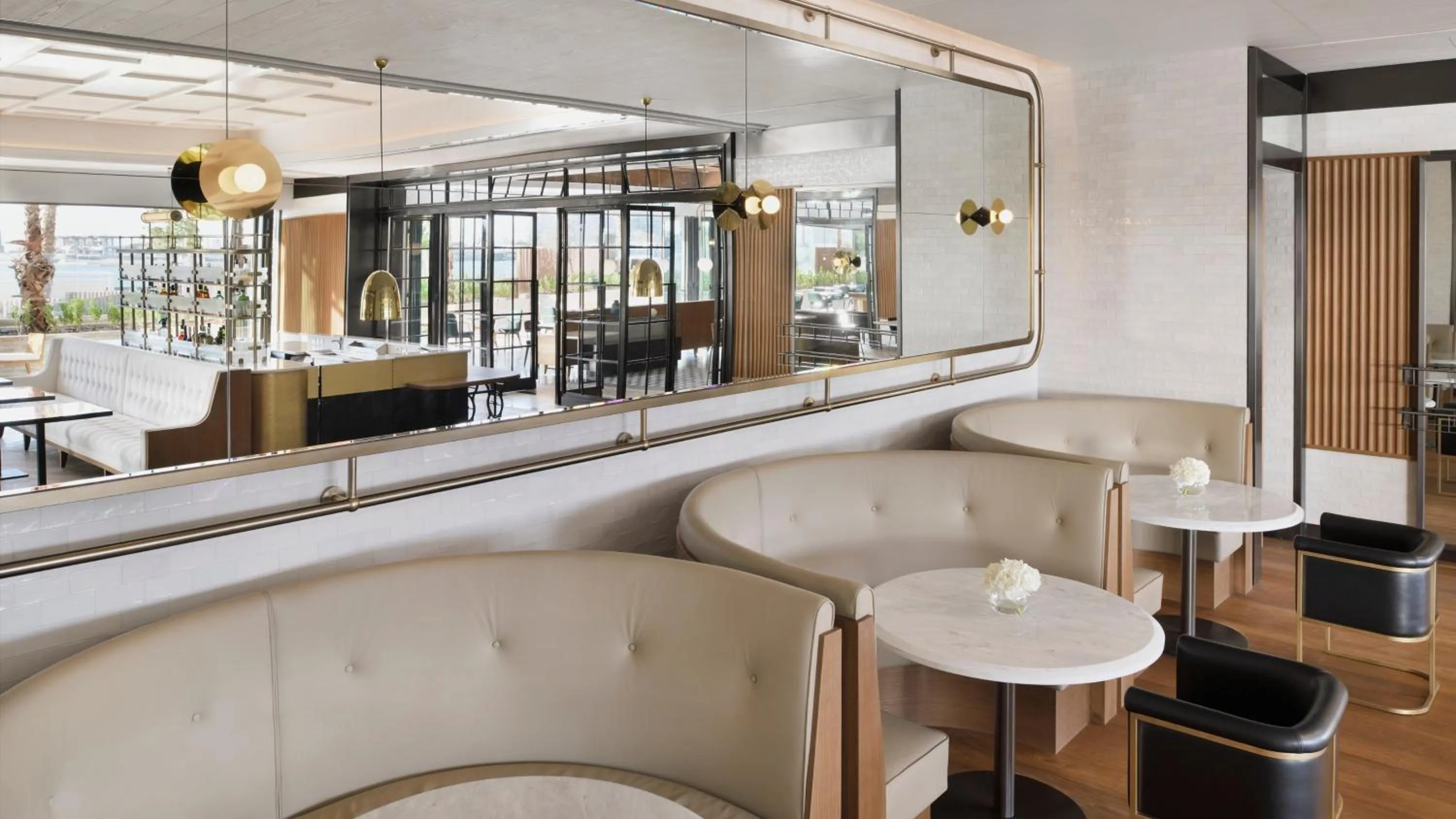 Restaurant/places to eat in InterContinental Residences Abu Dhabi by IHG