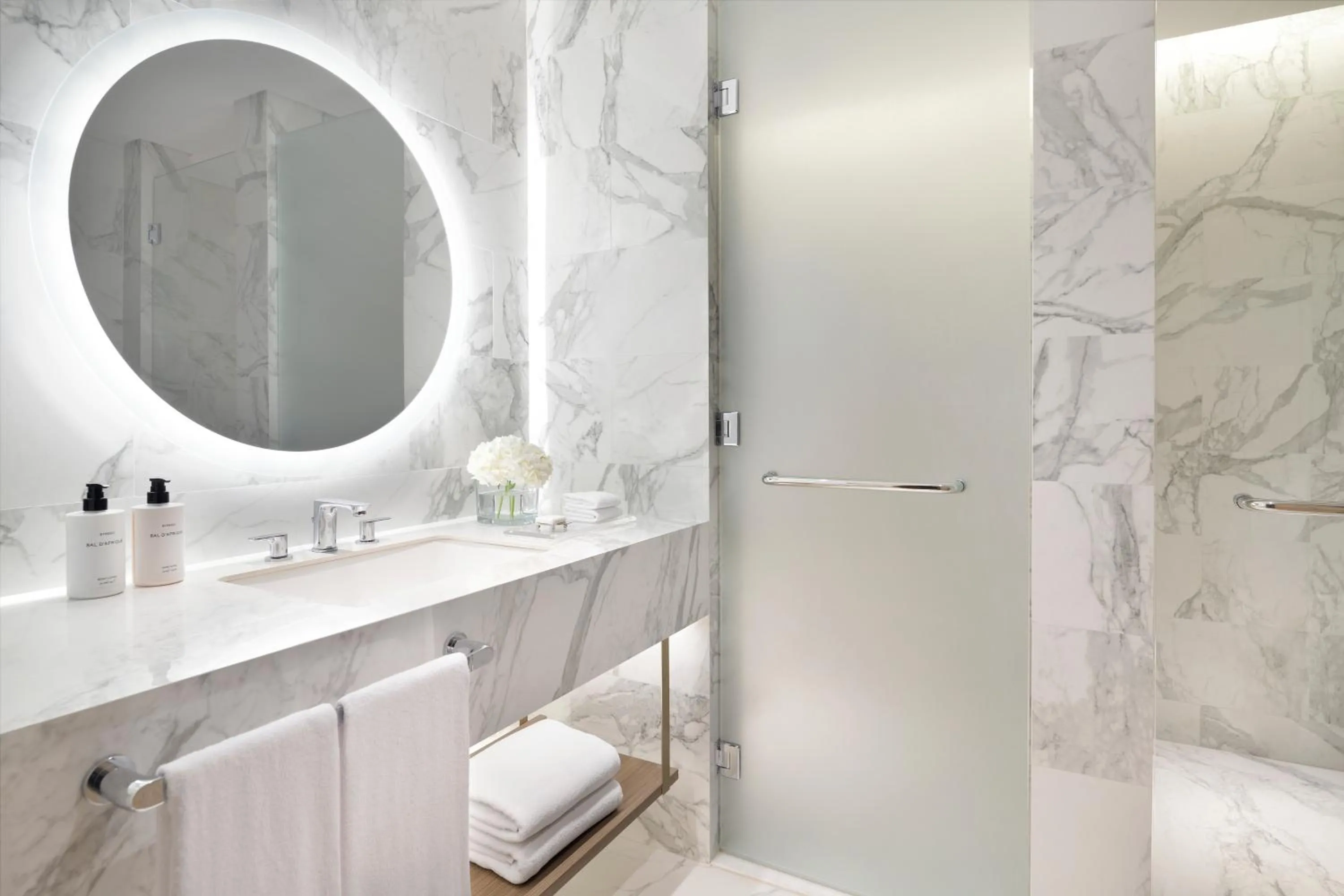 Bathroom in InterContinental Residences Abu Dhabi by IHG