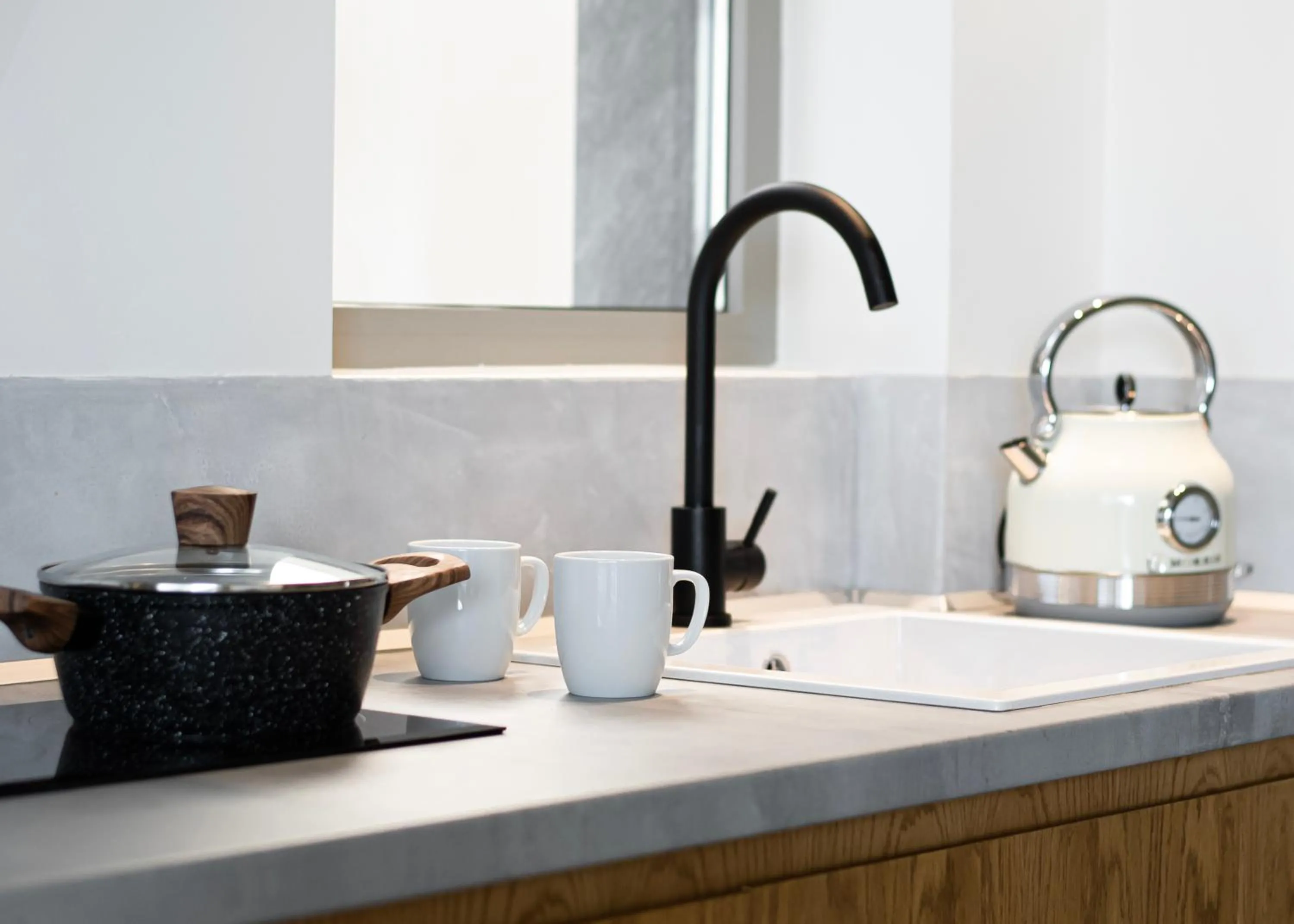 Coffee/tea facilities in Kaktus Suites Private Pool