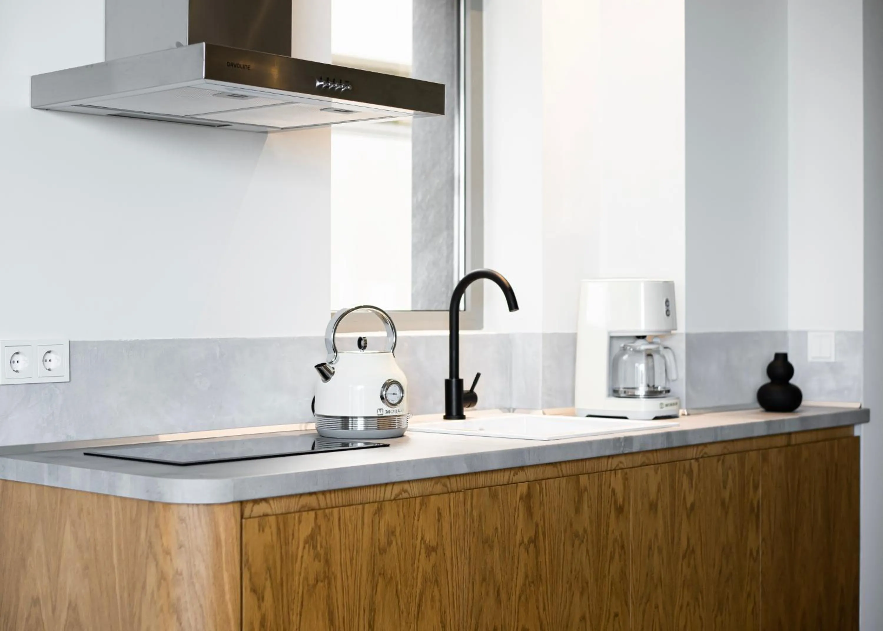 Coffee/tea facilities in Kaktus Suites Private Pool