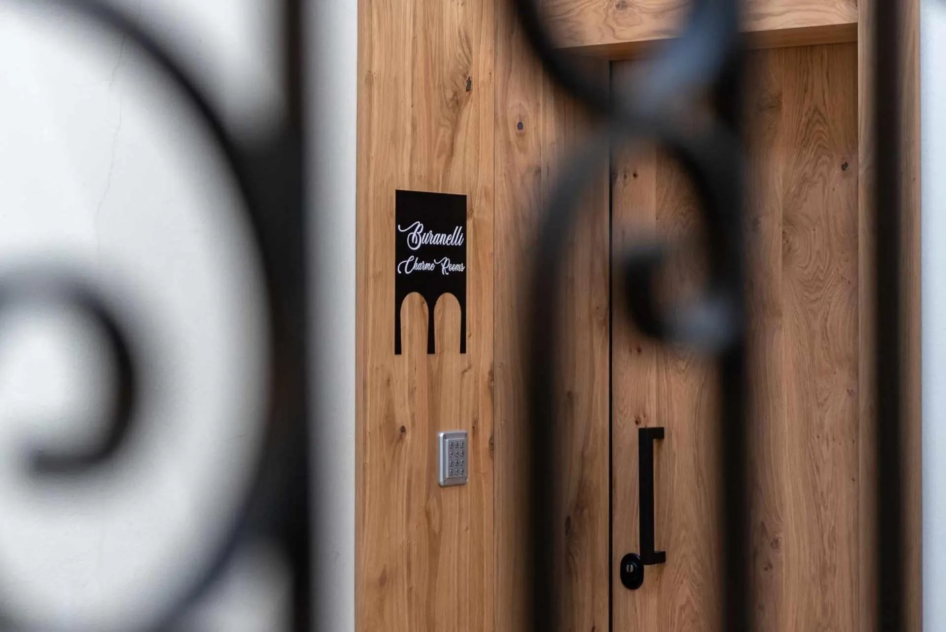 Facade/entrance in Buranelli Charme Rooms