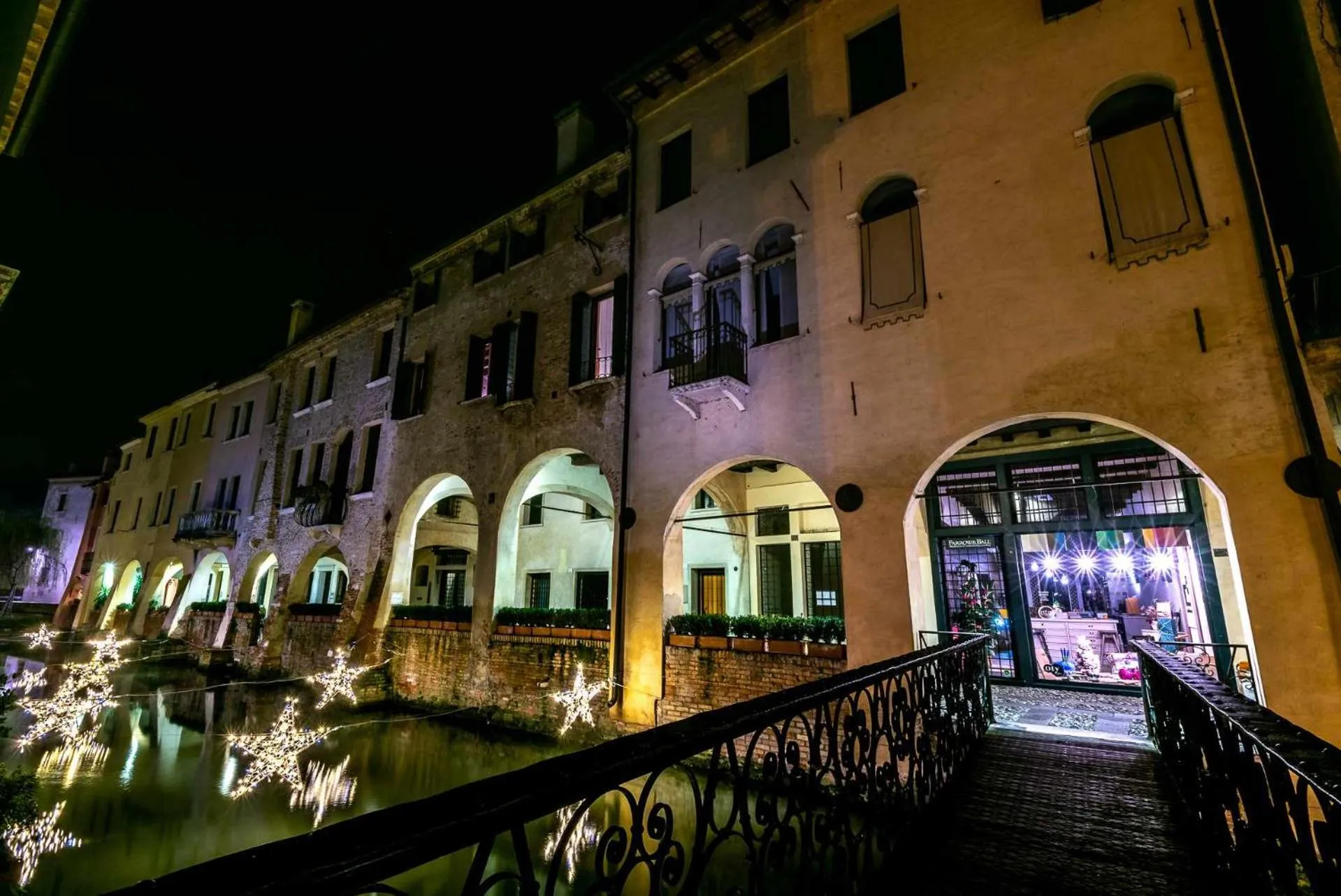 River view in Buranelli Charme Rooms