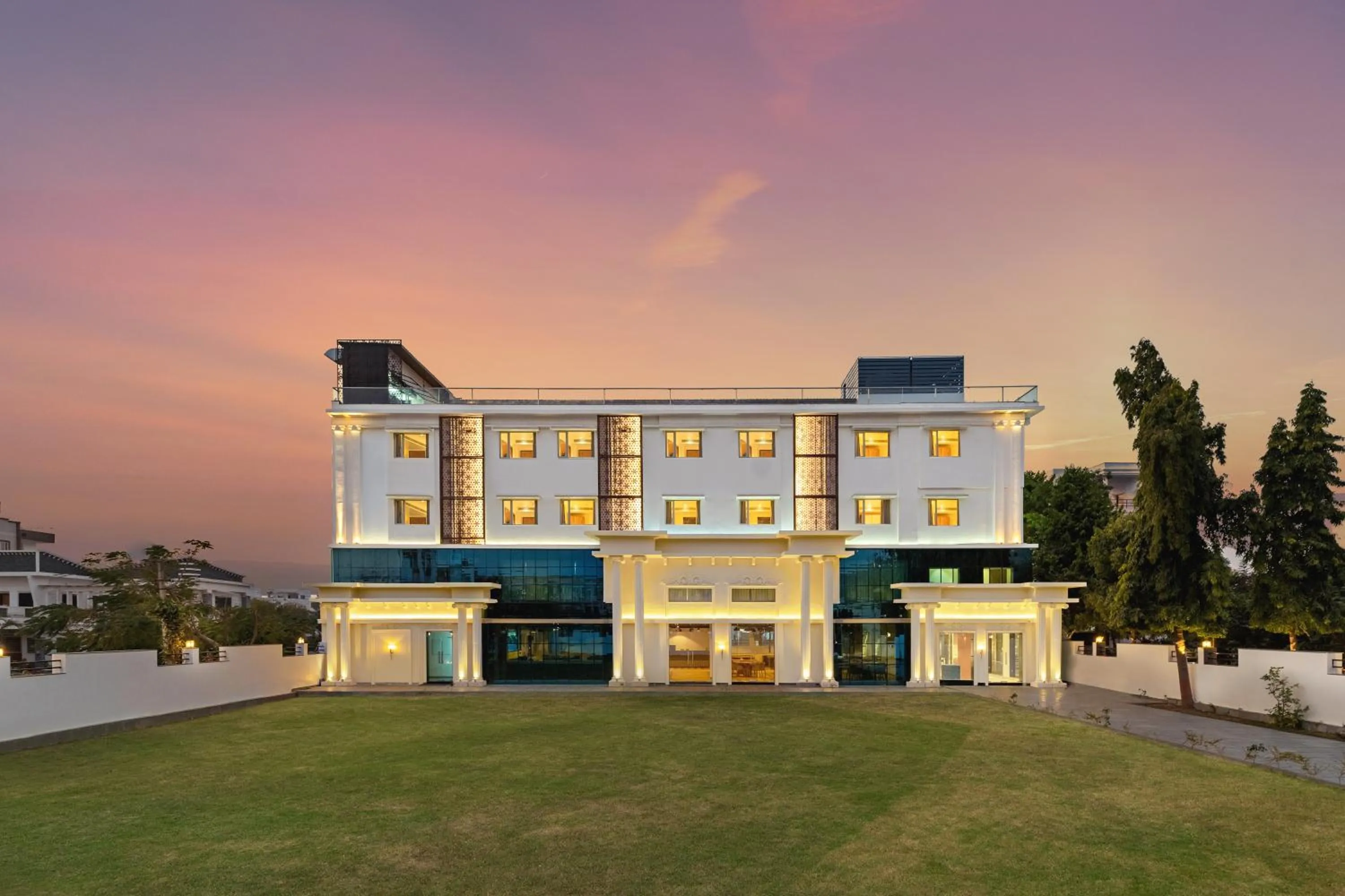 Property building in Redolence Aravali Tree