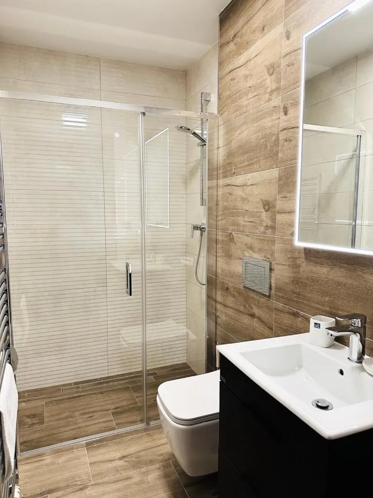 Shower in SYNEK Pension