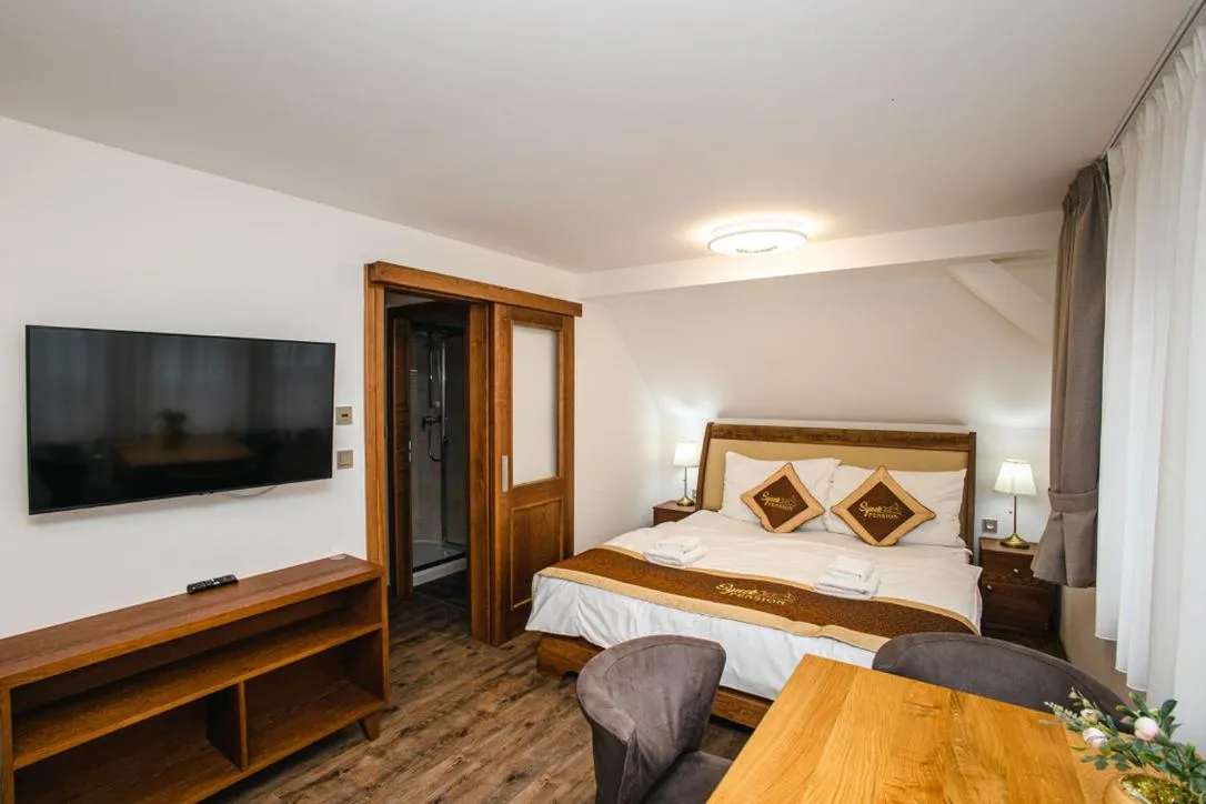 Bed in SYNEK Pension