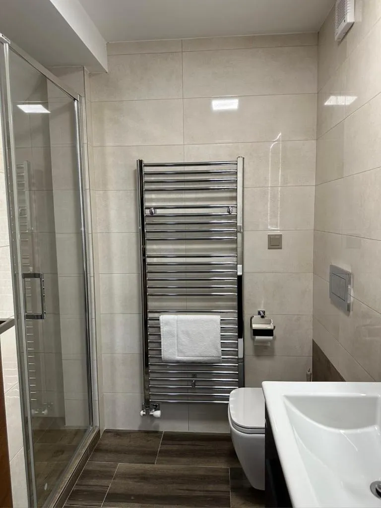 Shower in SYNEK Pension