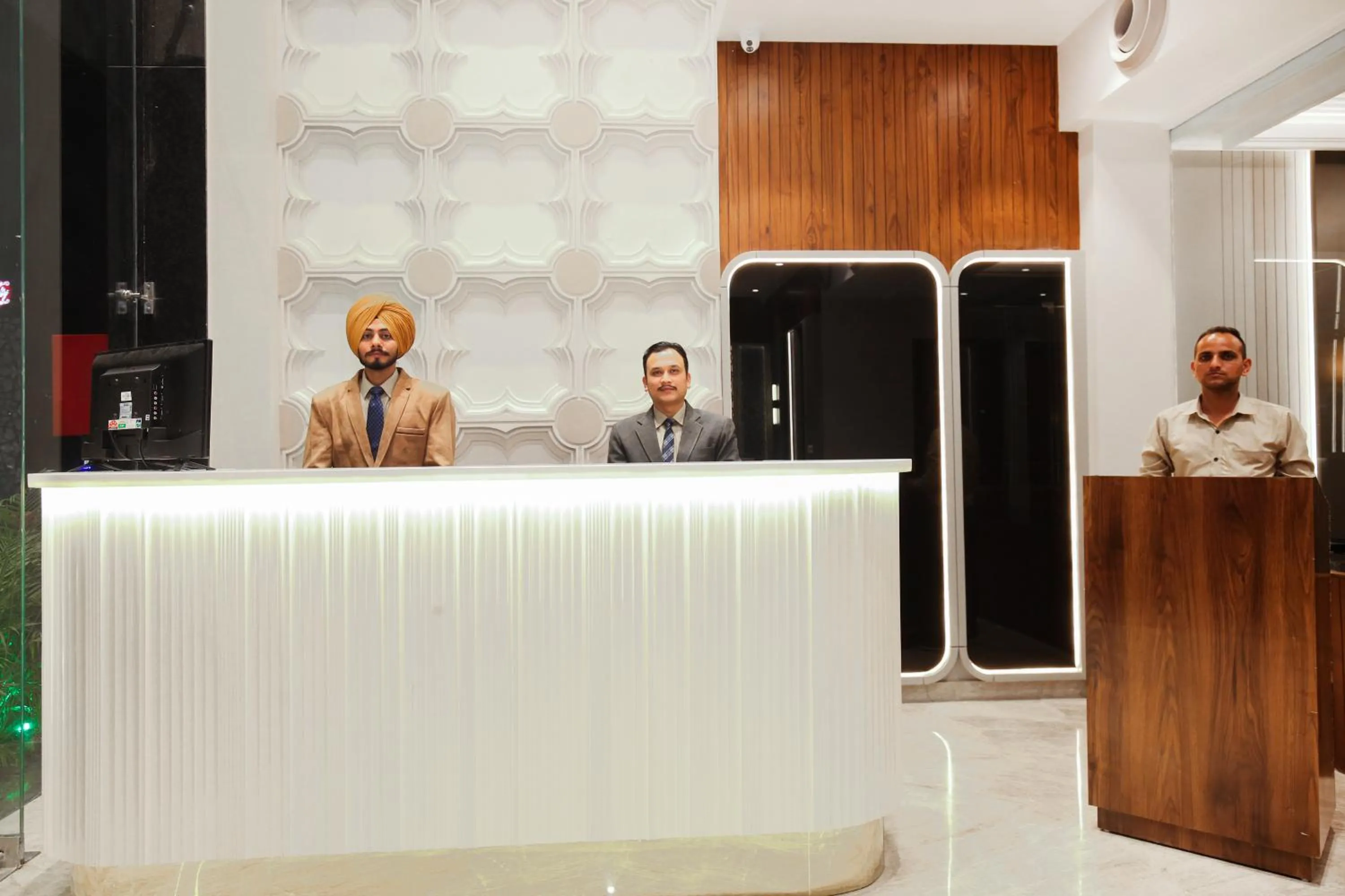 Lobby or reception in Hotel Euphoria Green