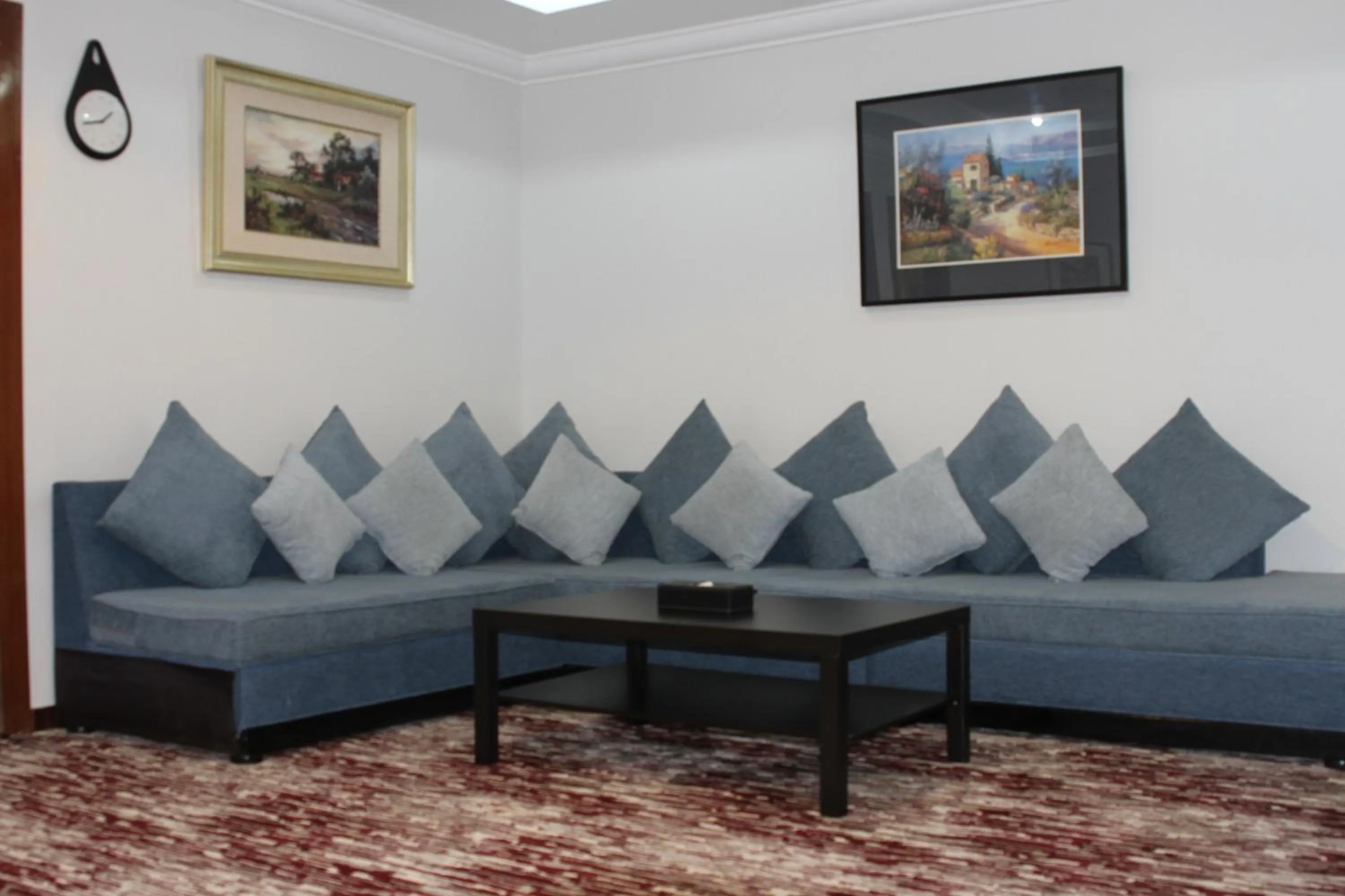 Living room in Carawan Al Khaleej Hotel Olaya