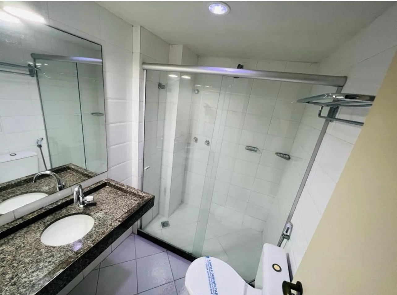 Shower in Flat Ambassador - Cabo Branco - João Pessoa