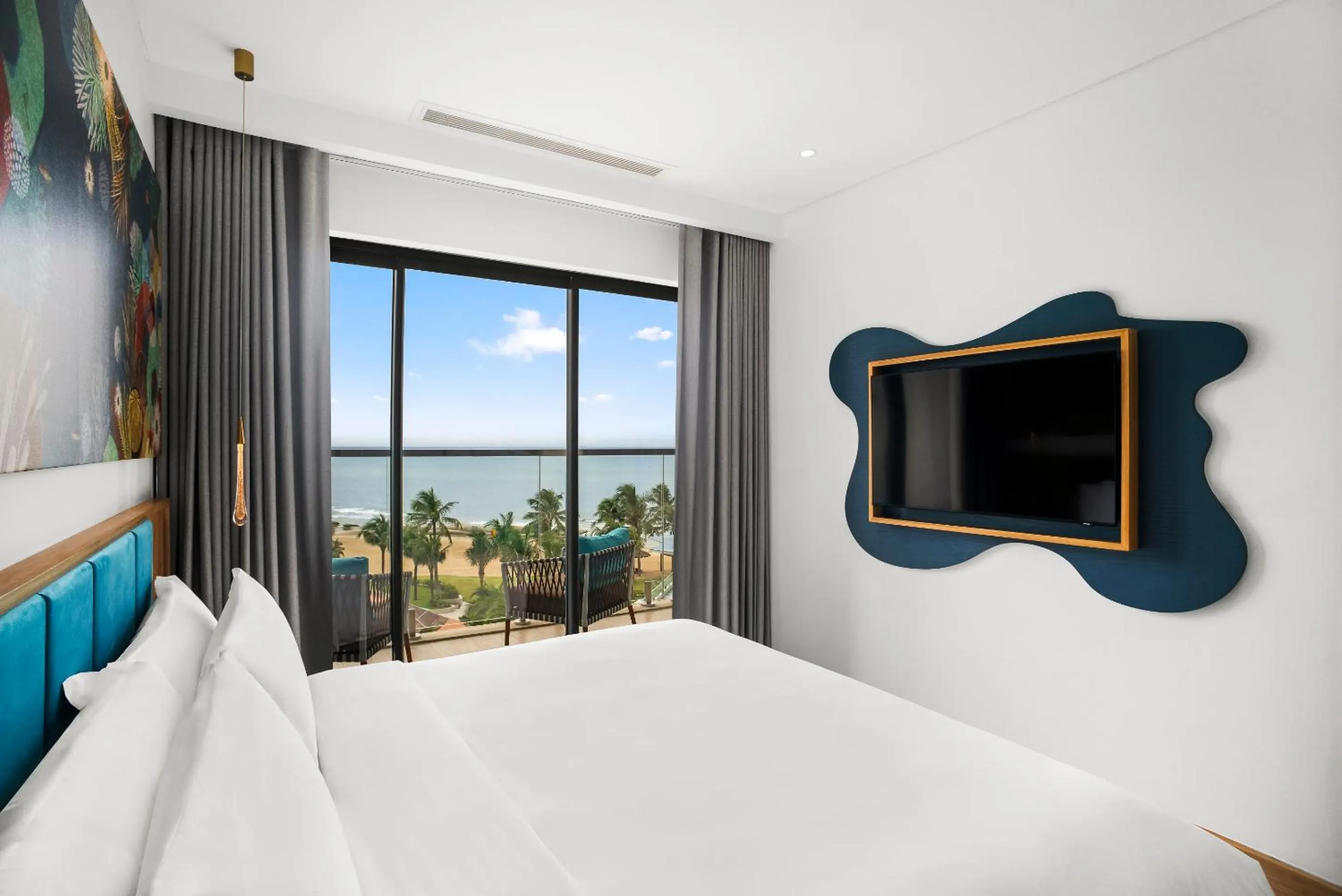 Sea view, Bed in Dhawa Ho Tram