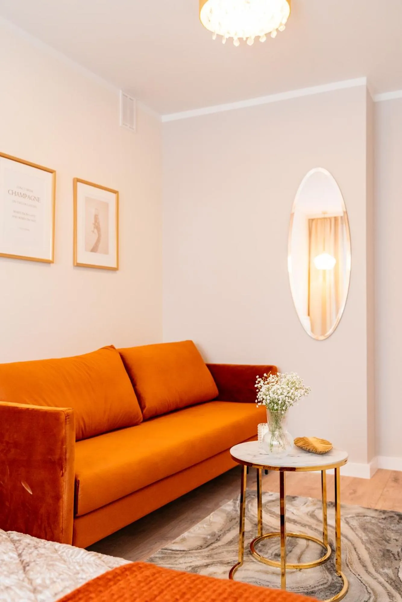 Seating area in Crystal House II - LoftAffair Collection