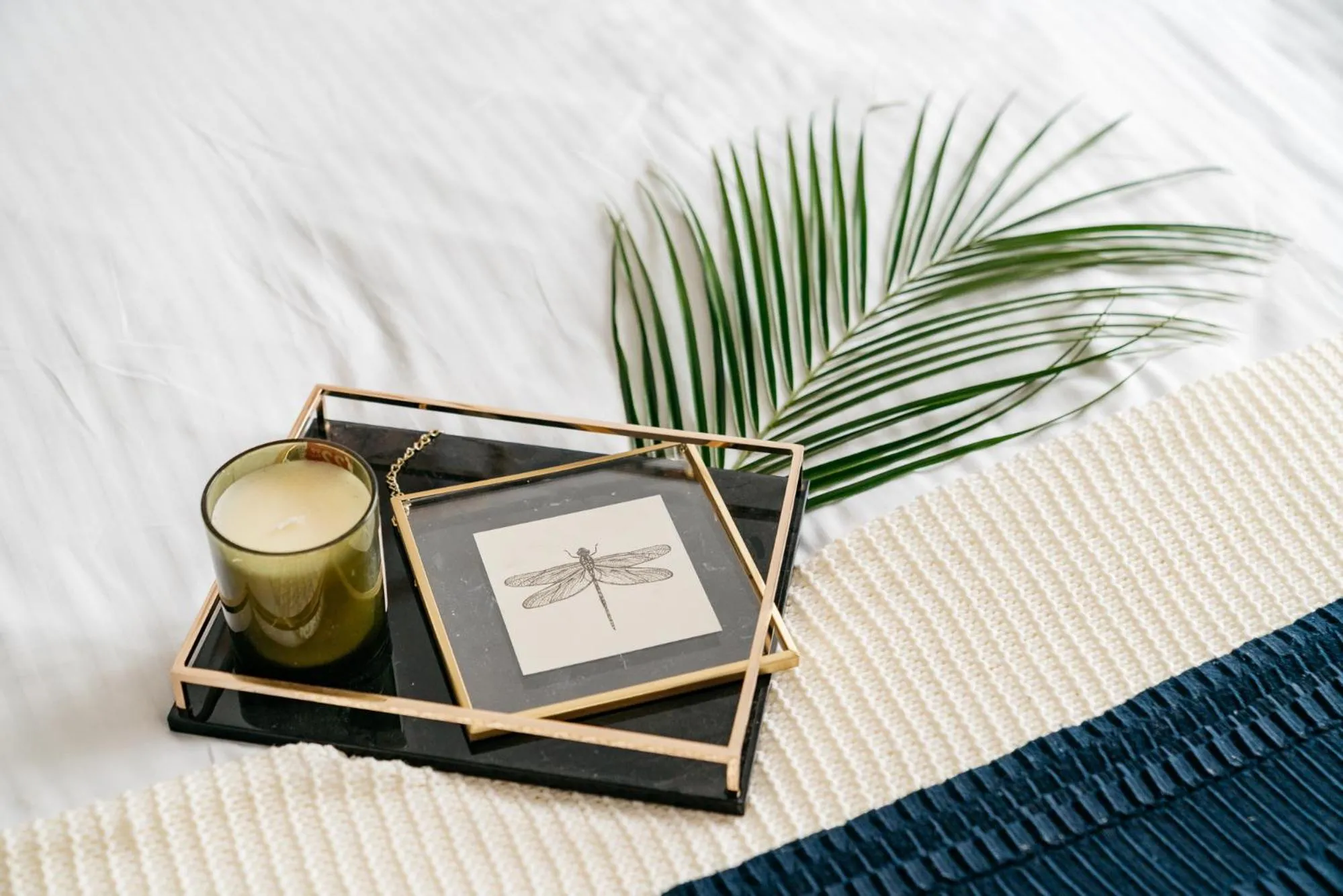 Decorative detail in Crystal House II - LoftAffair Collection