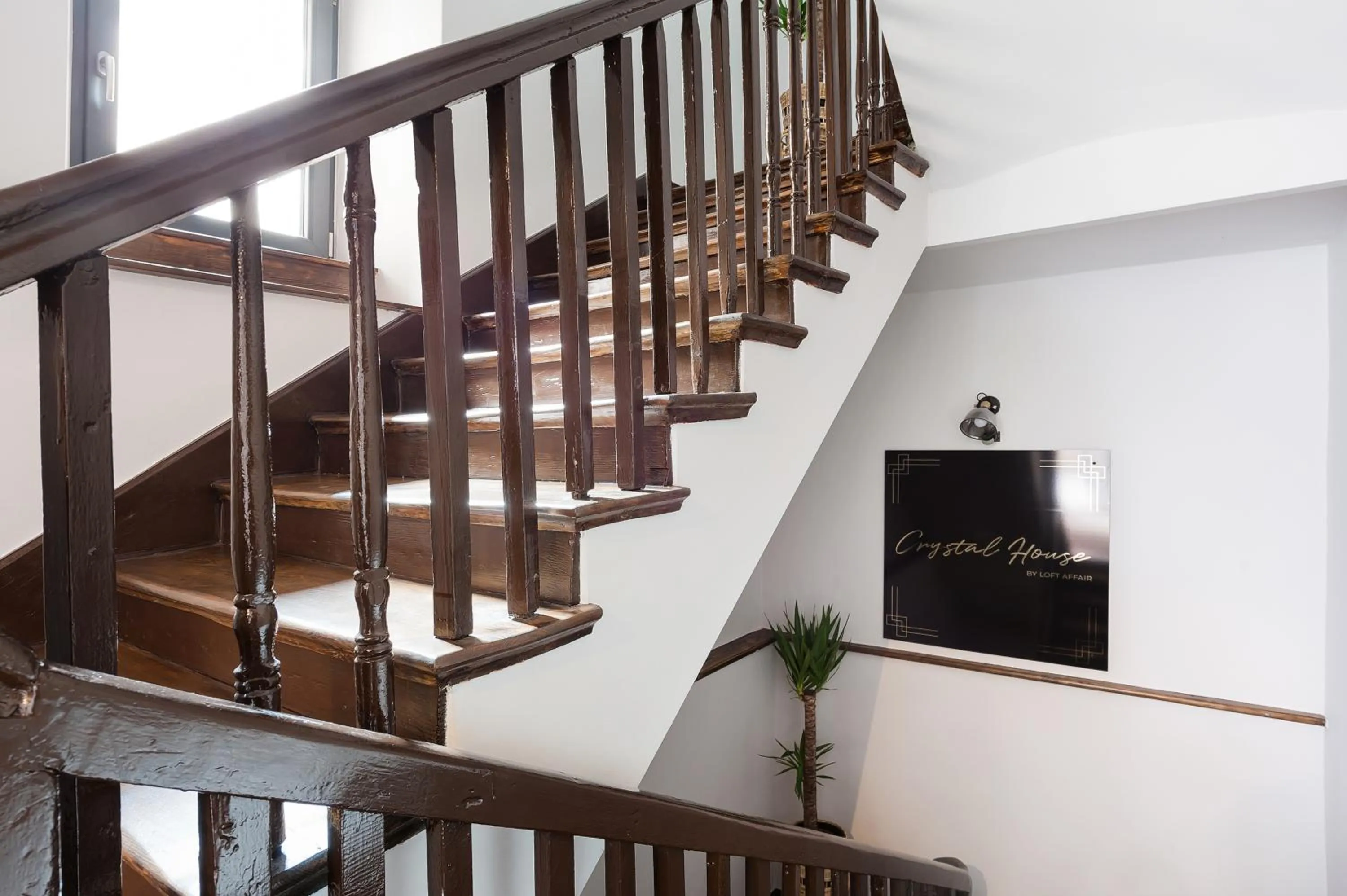 Property building in Crystal House II - LoftAffair Collection