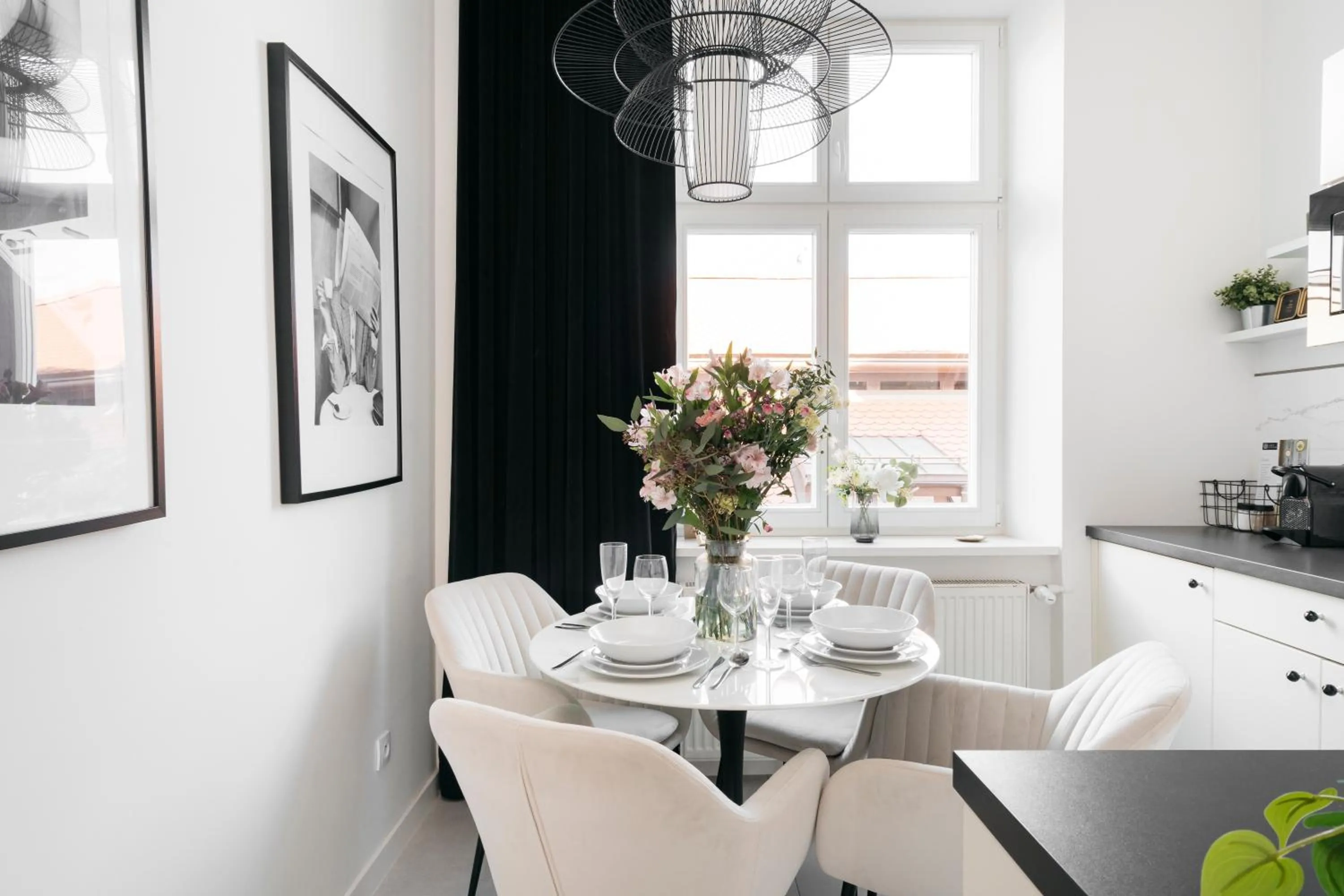 Kitchen or kitchenette in Crystal House II - LoftAffair Collection