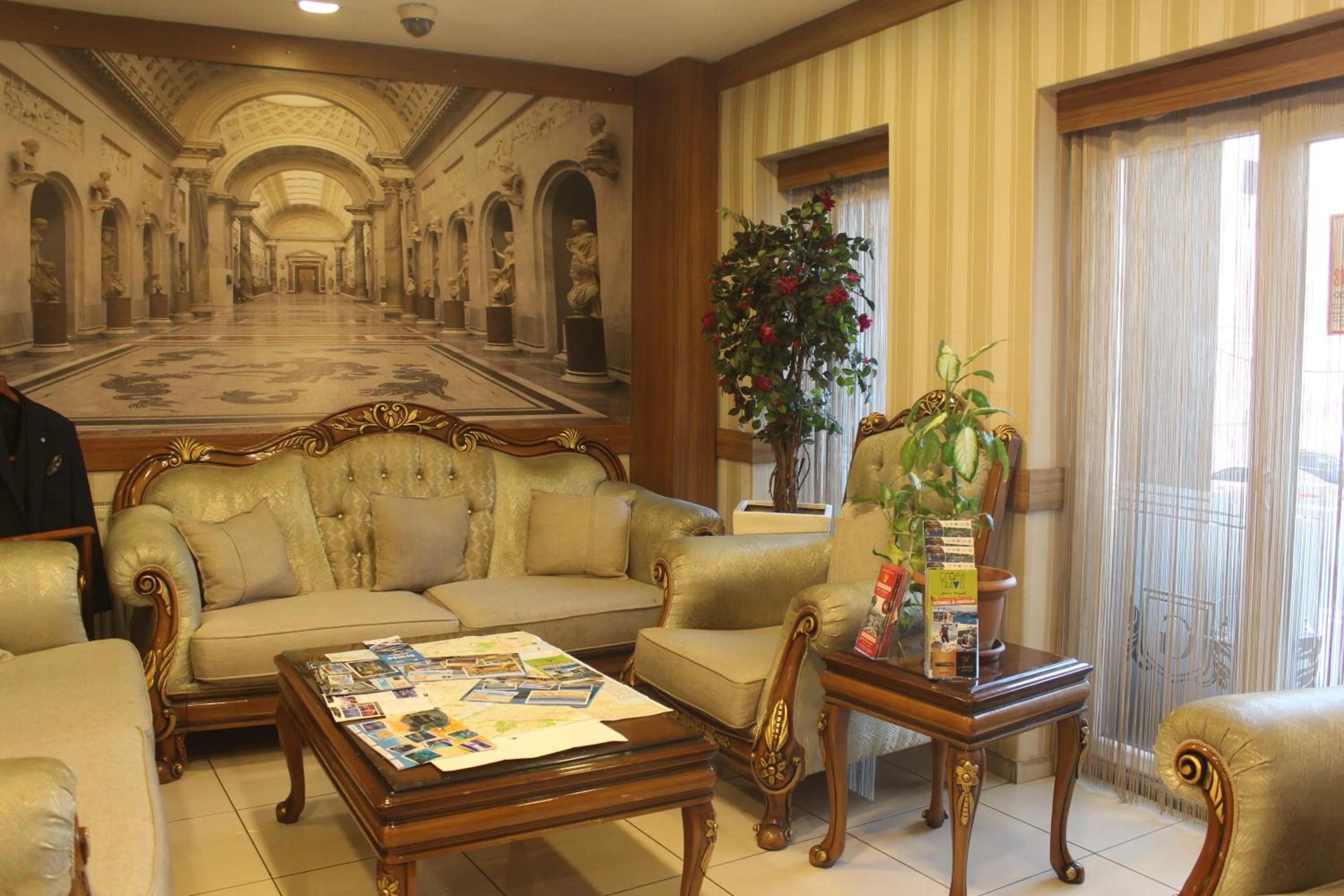Seating area in GROSS HOTEL