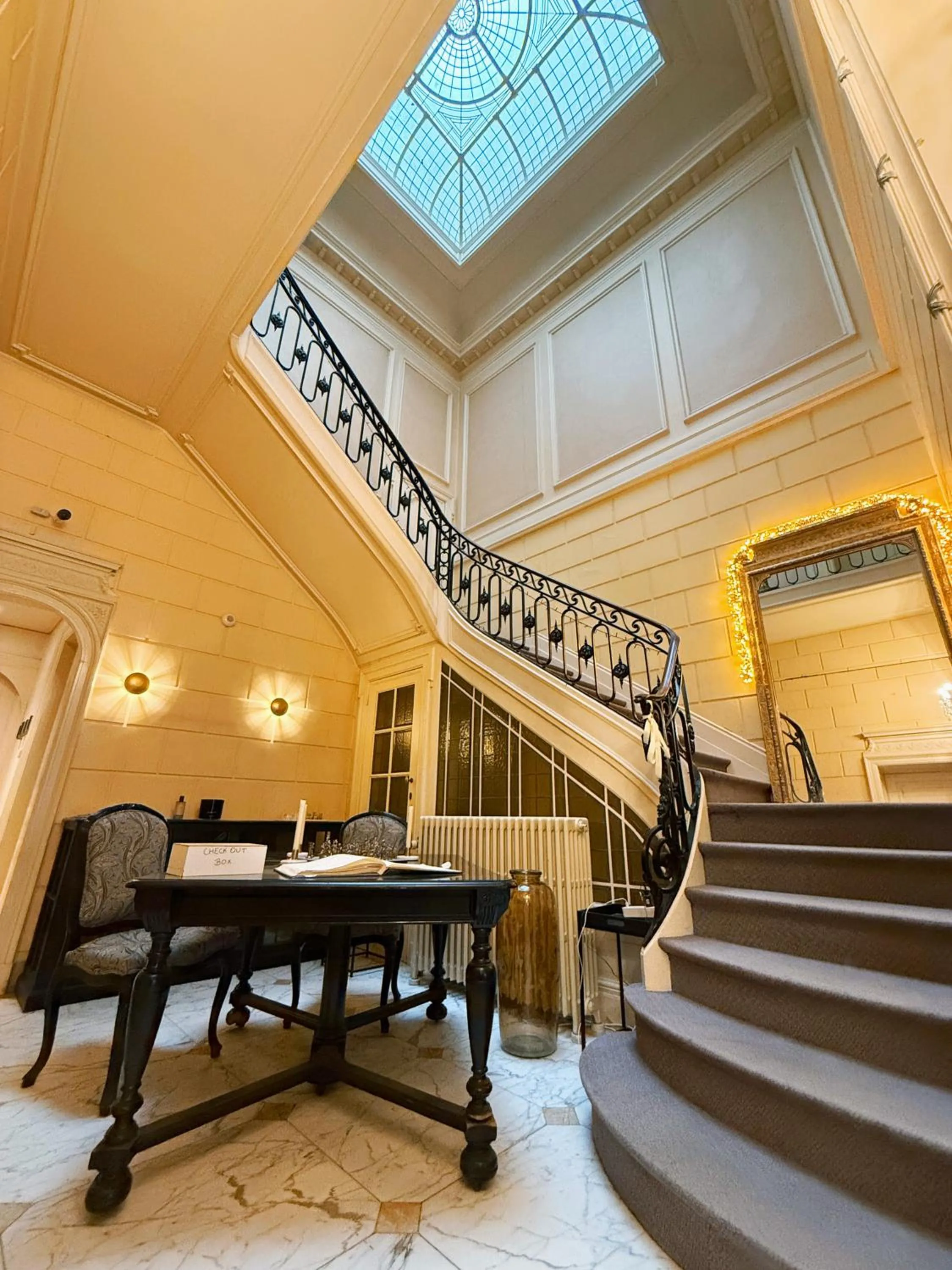 Lobby or reception in Hotel de Maître de Vaughan