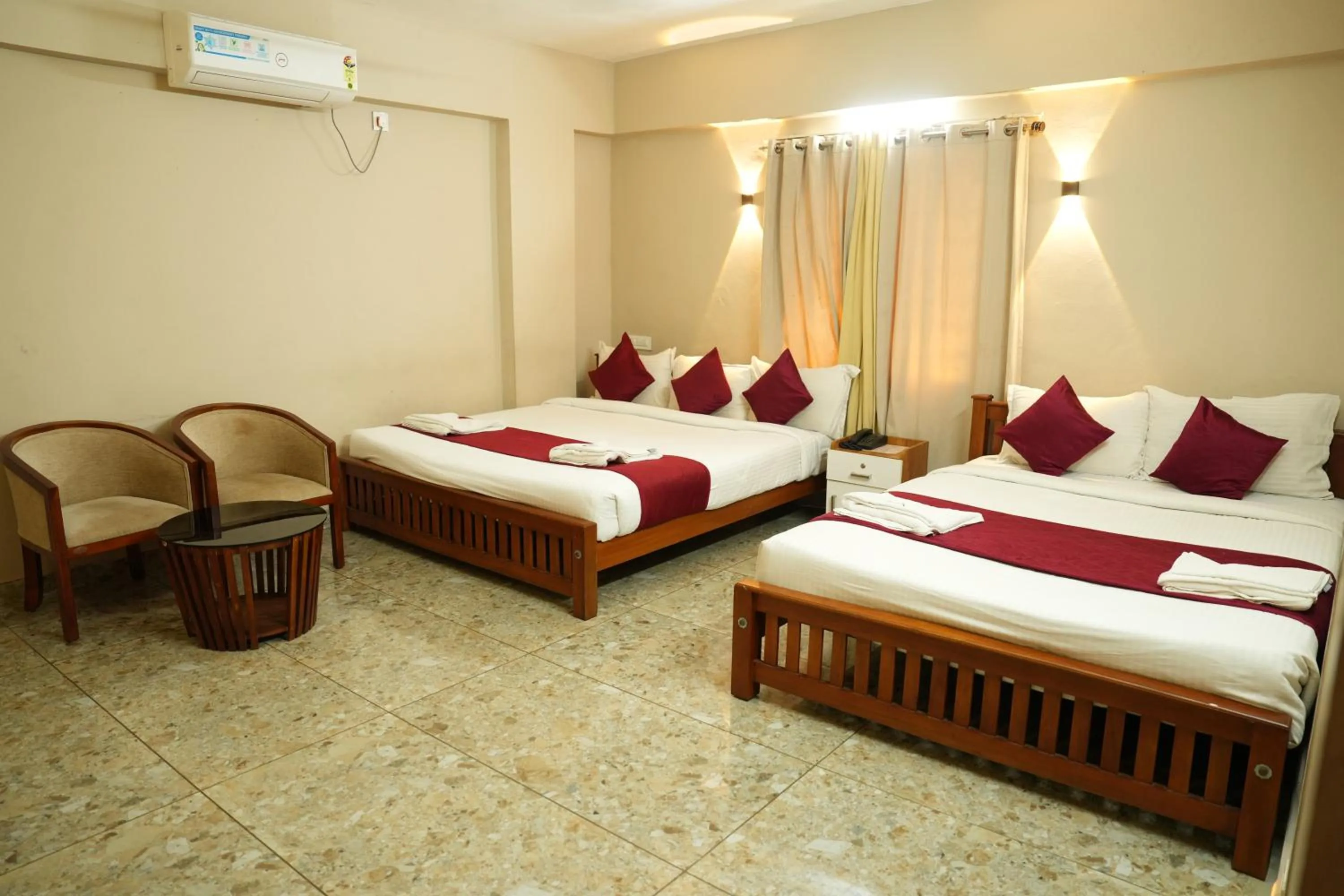 Bed in Dreams Paradise Airport Residency