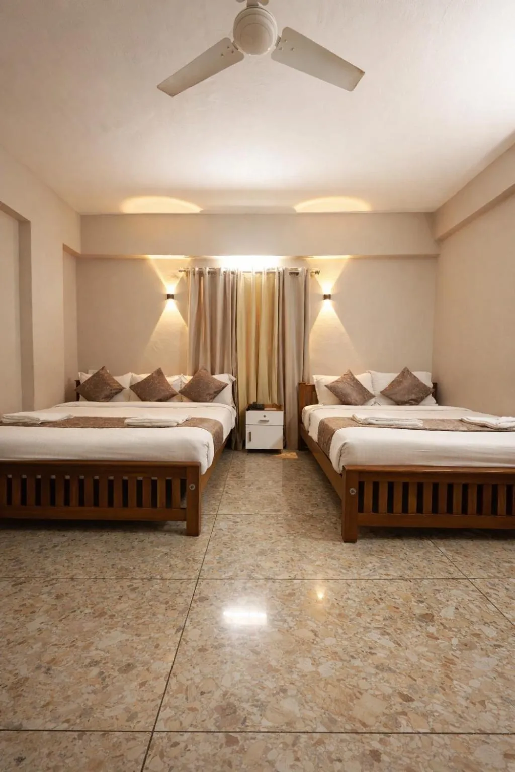 Bed in Dreams Paradise Airport Residency