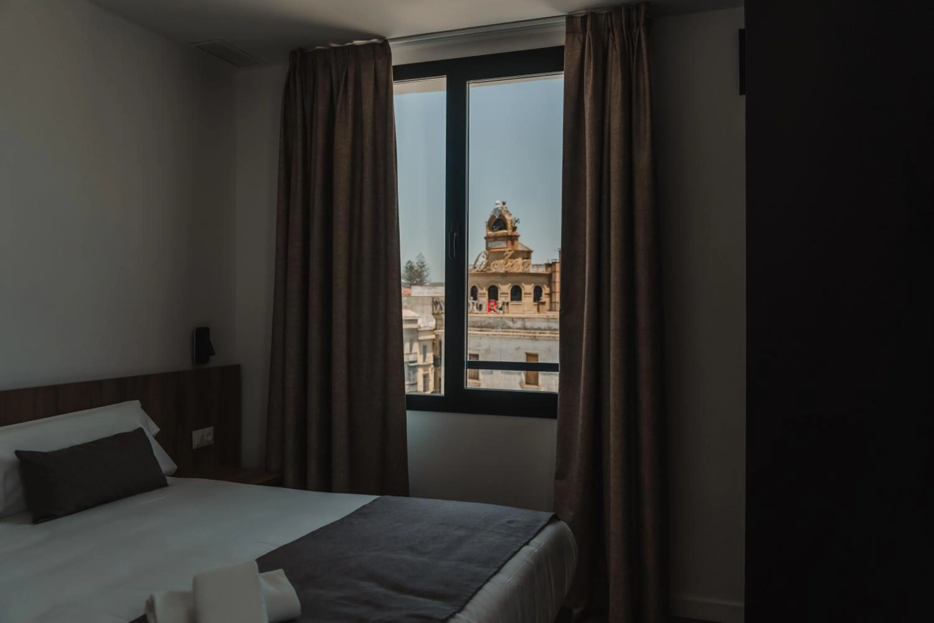 View (from property/room), Bed in esZentrico Suites Jerez