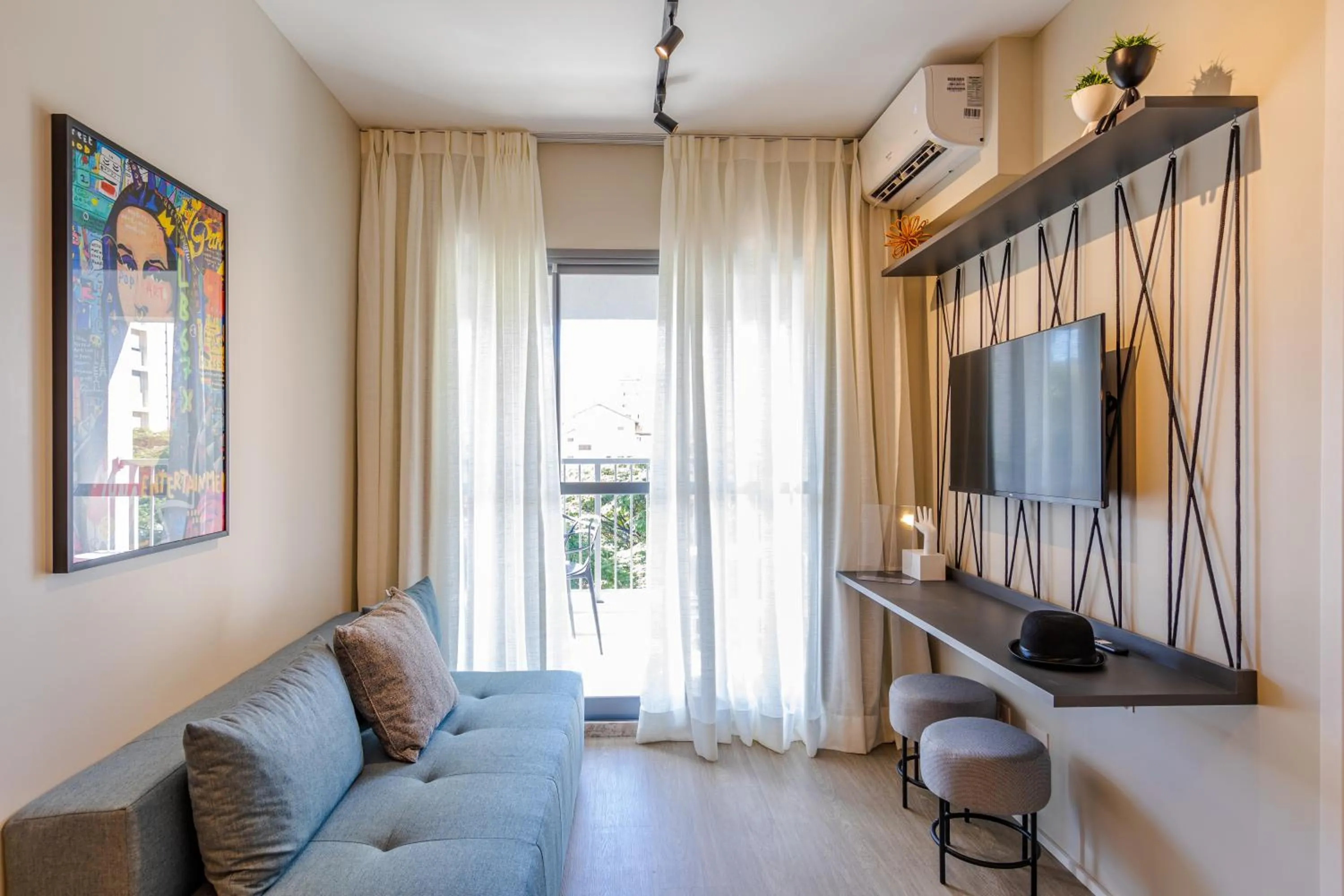 Balcony/Terrace in House of Charlie Vila Mariana