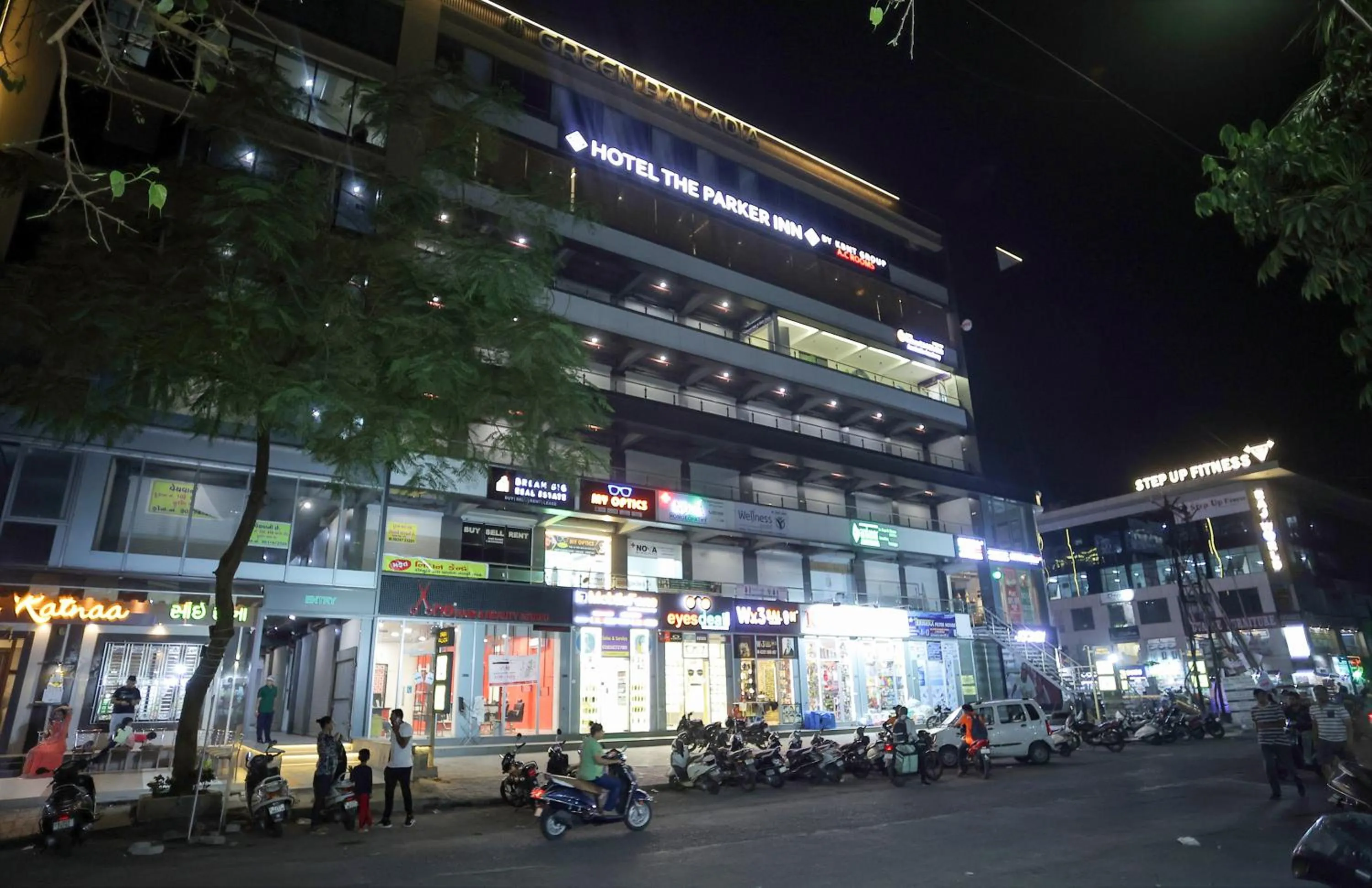 Property building in HOTEL THE PARKER INN By KBNT GROUP